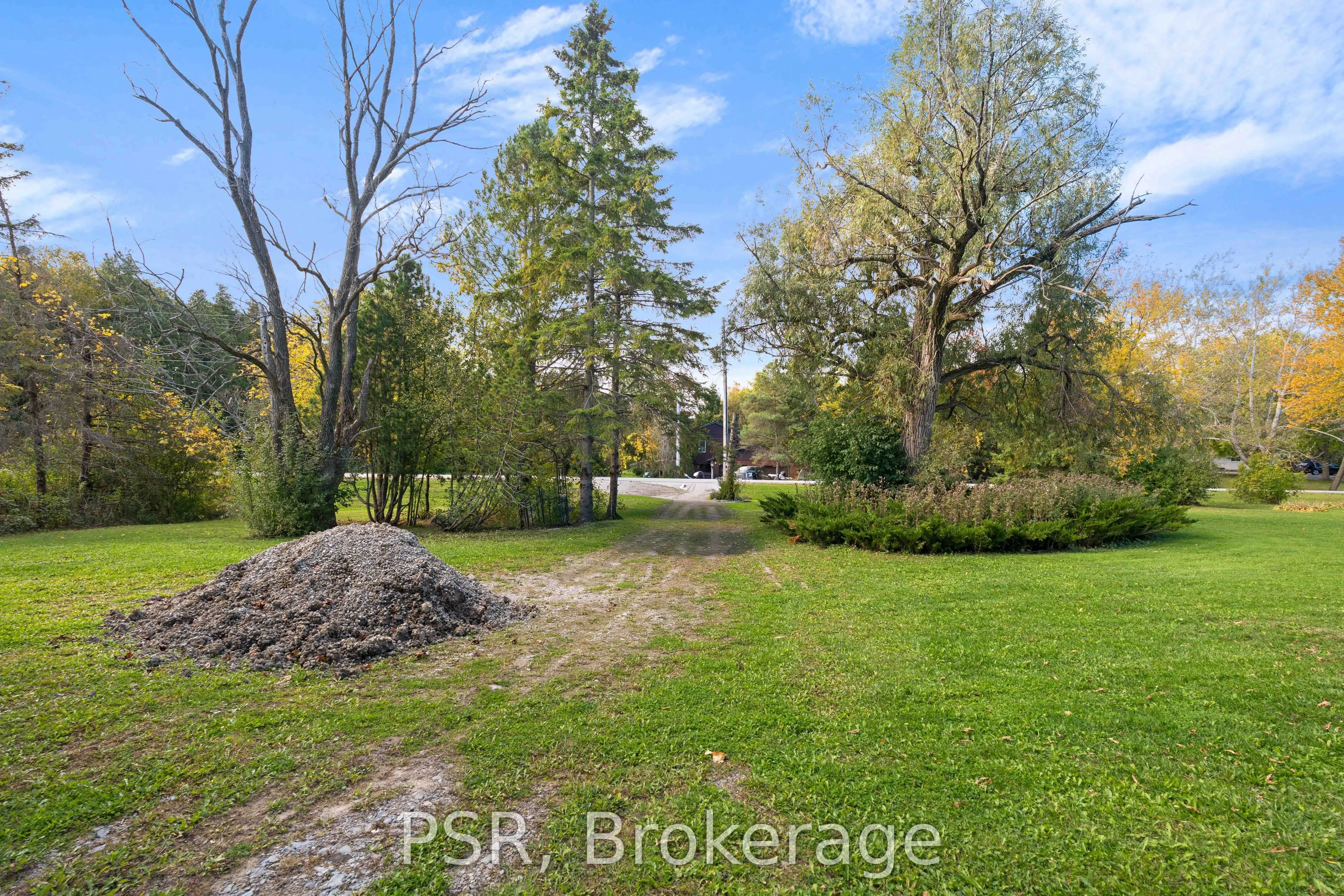 121 Aldred Drive