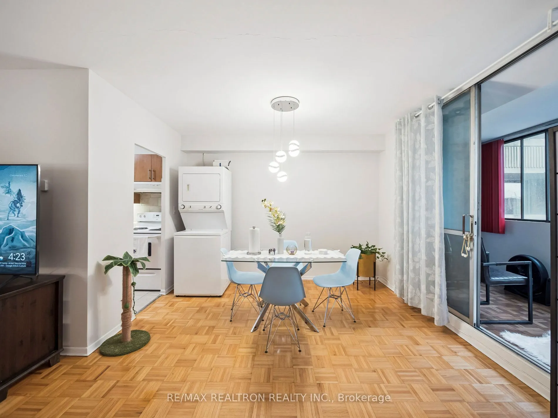 5 Massey Square, #502