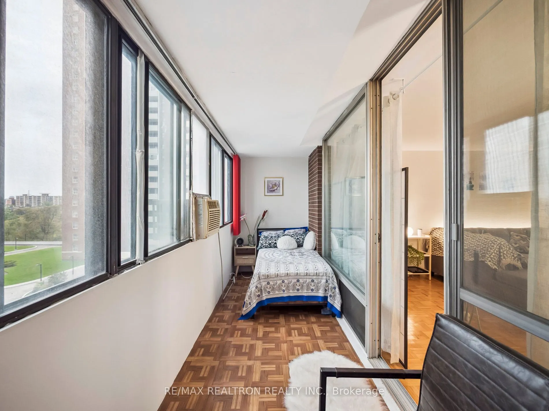 5 Massey Square, #502
