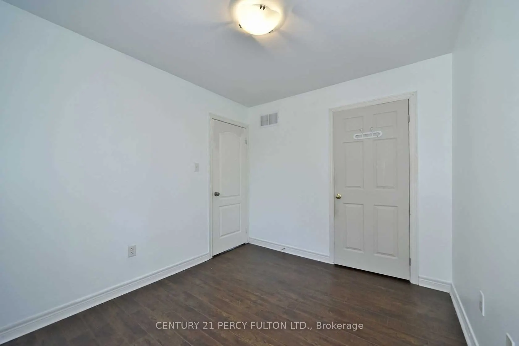 65 Aldonschool Court, #main+2nd flr