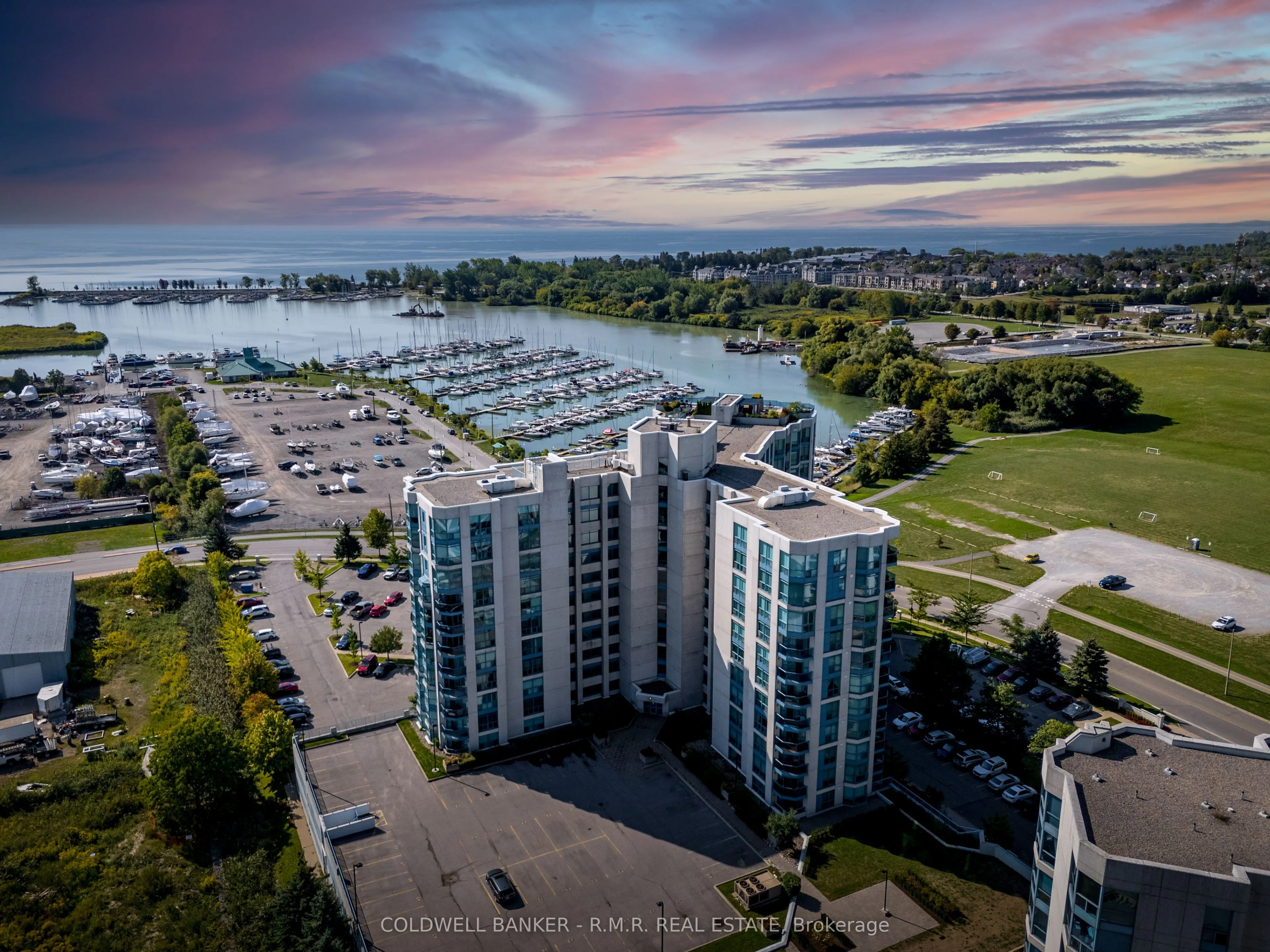 340 Watson Street W, #517