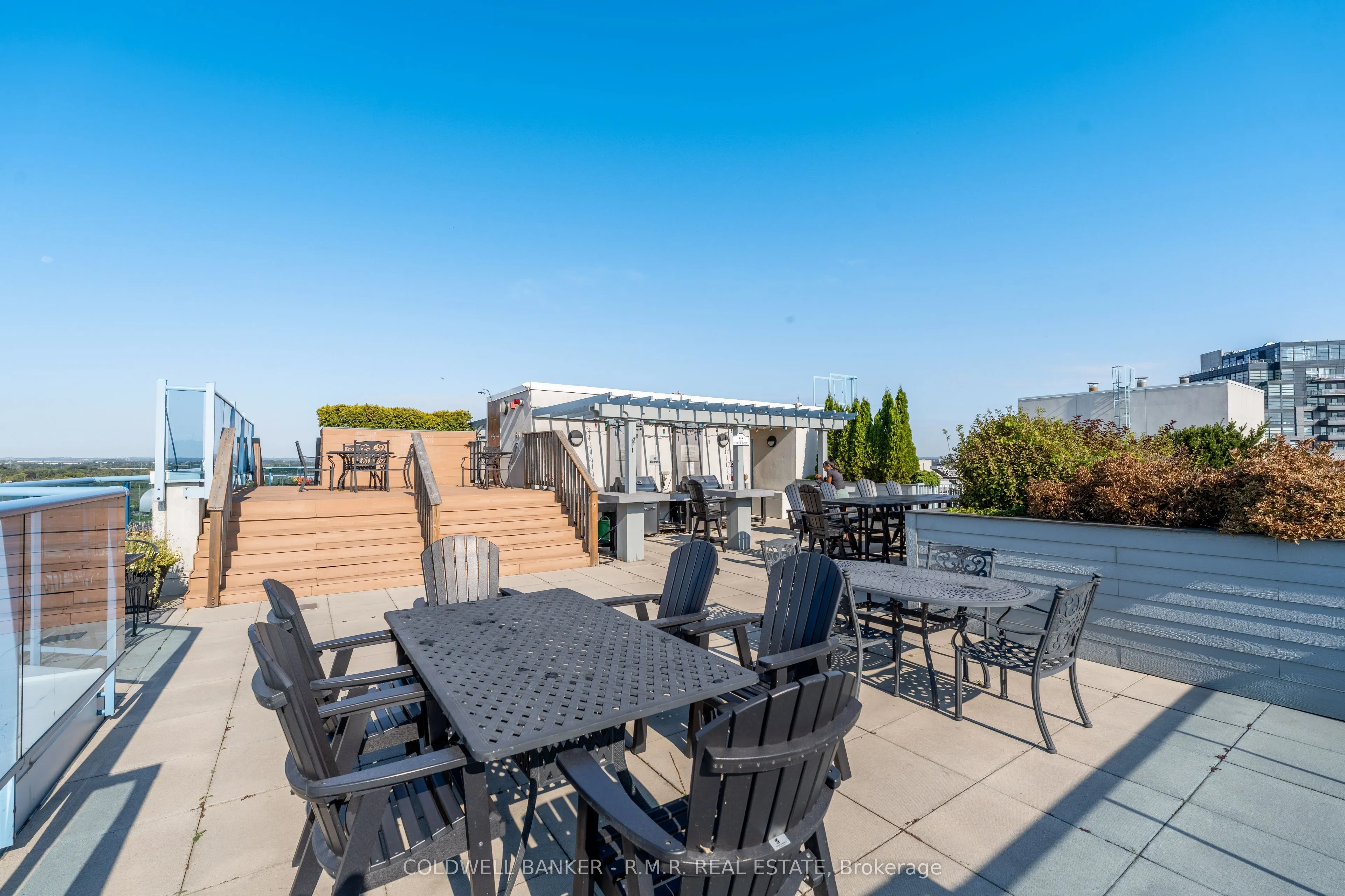 340 Watson Street W, #517