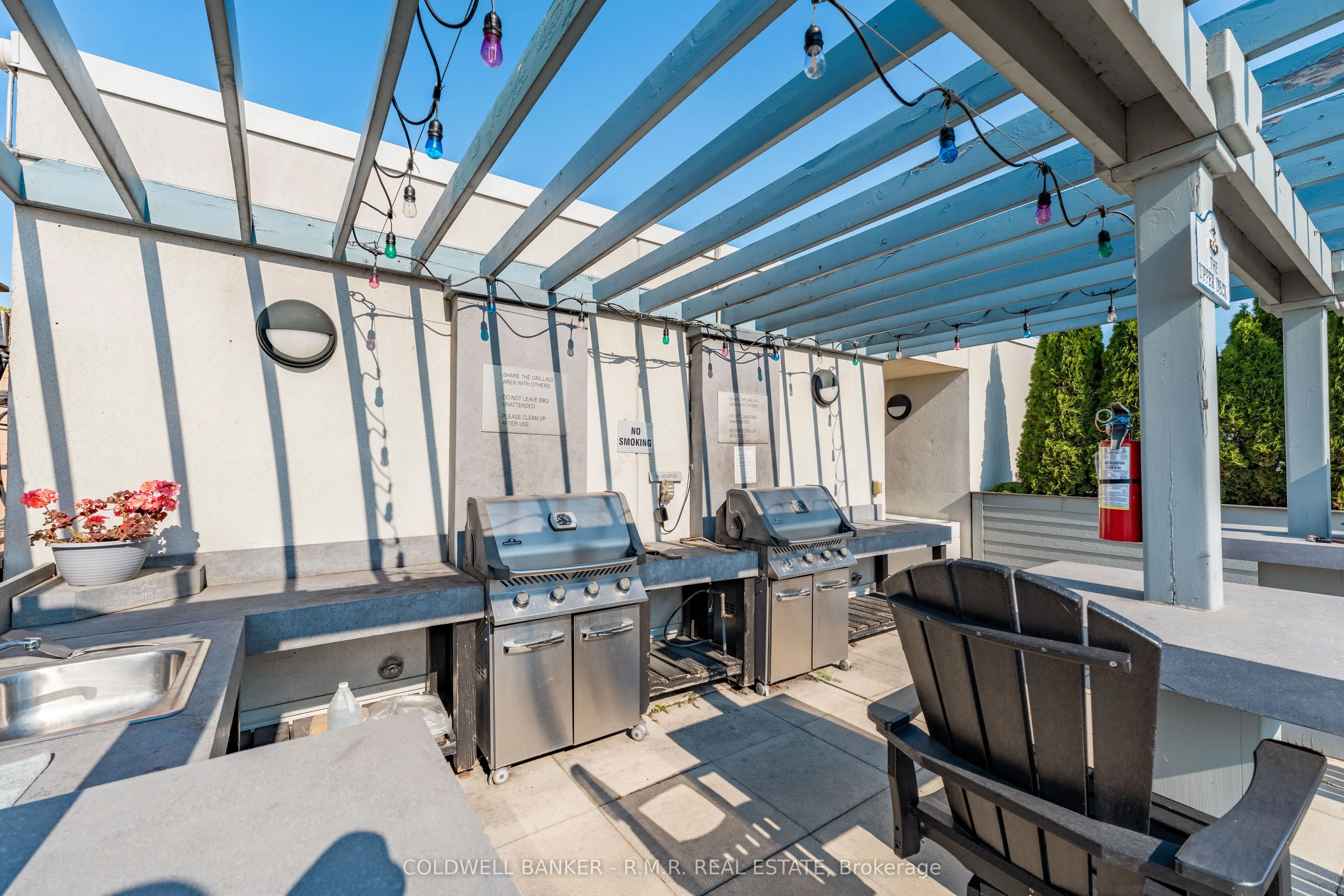 340 Watson Street W, #517