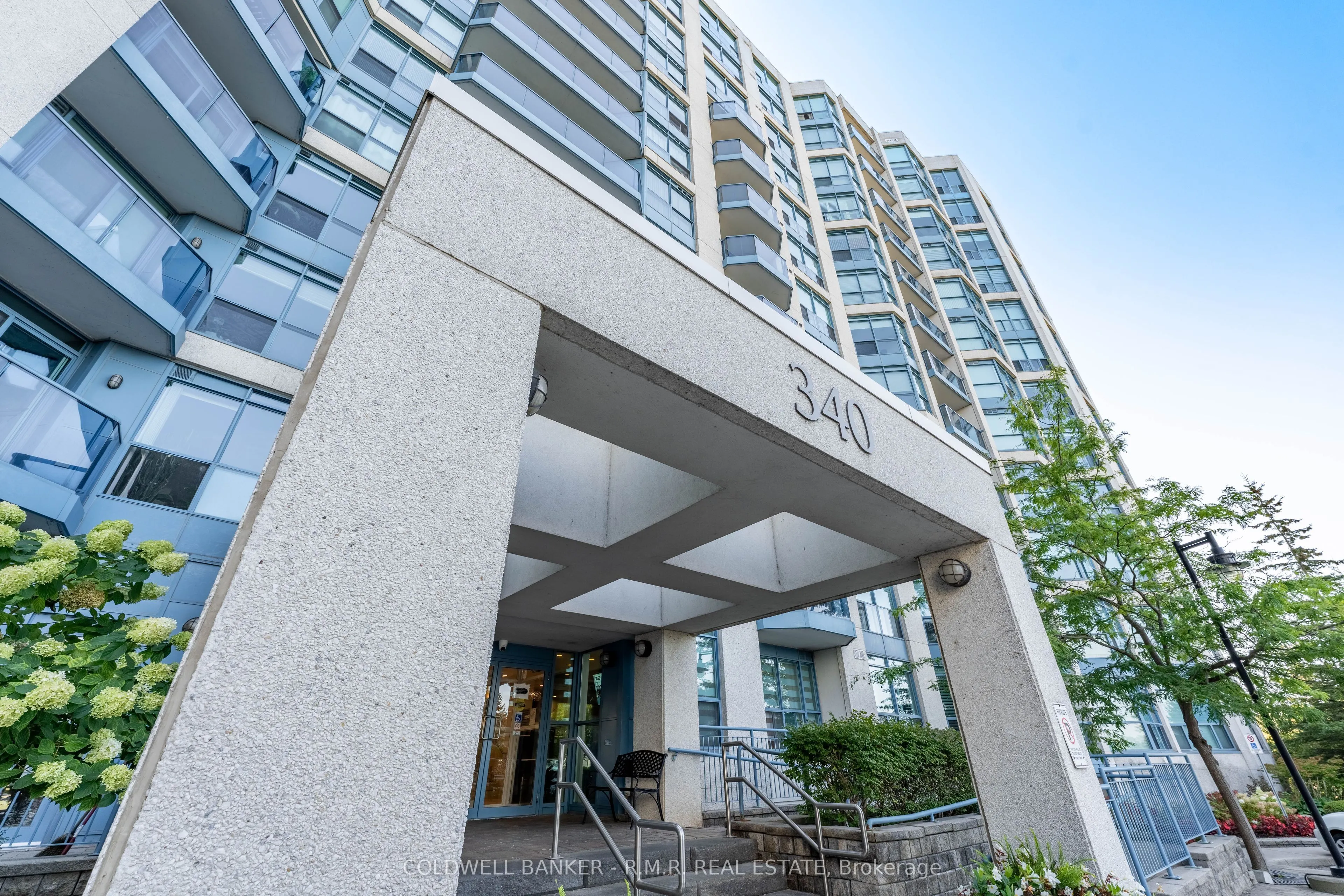 340 Watson Street W, #517