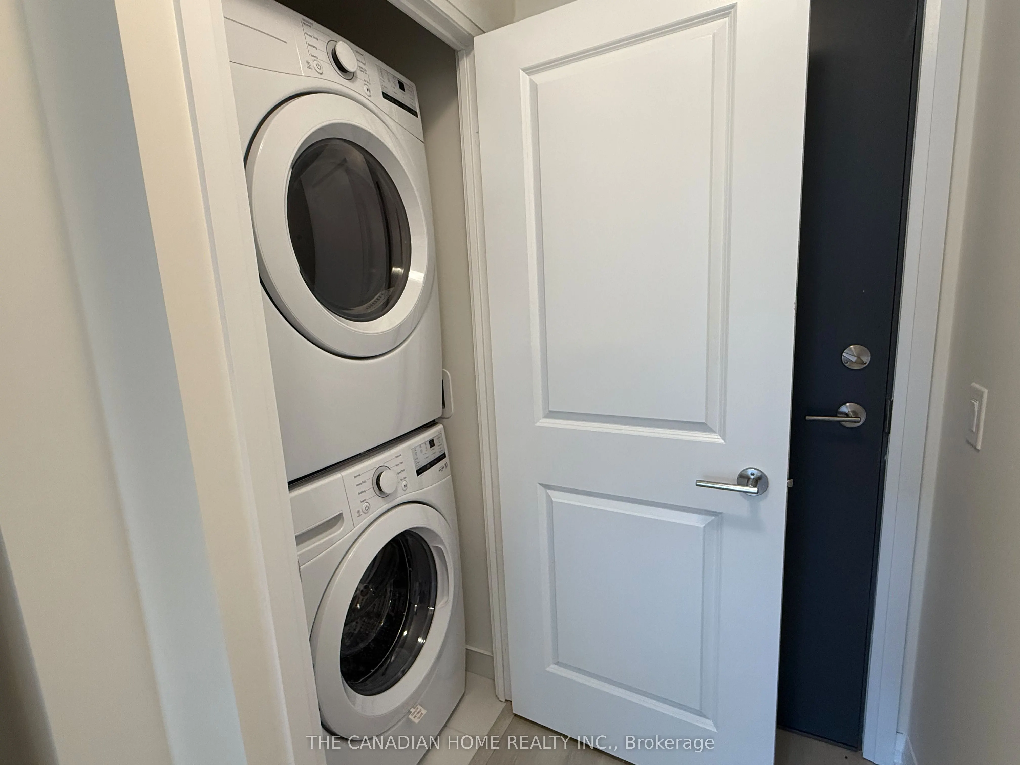 3270 Sheppard Avenue E, #1323
