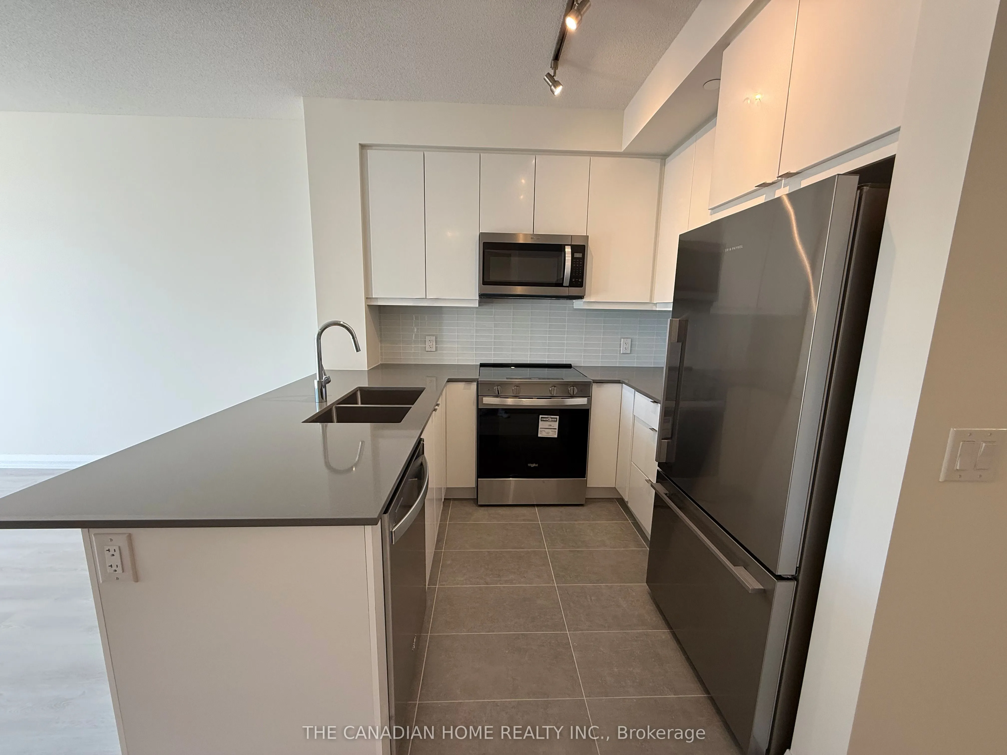 3270 Sheppard Avenue E, #1323