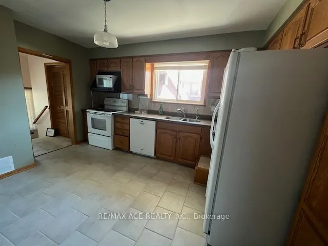 61 Marilake Drive