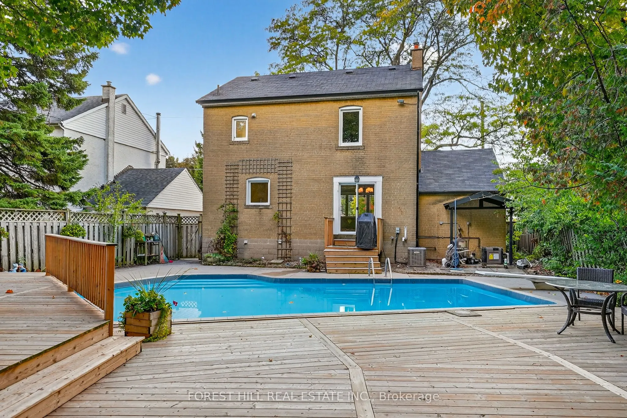 41 Cliffside Drive