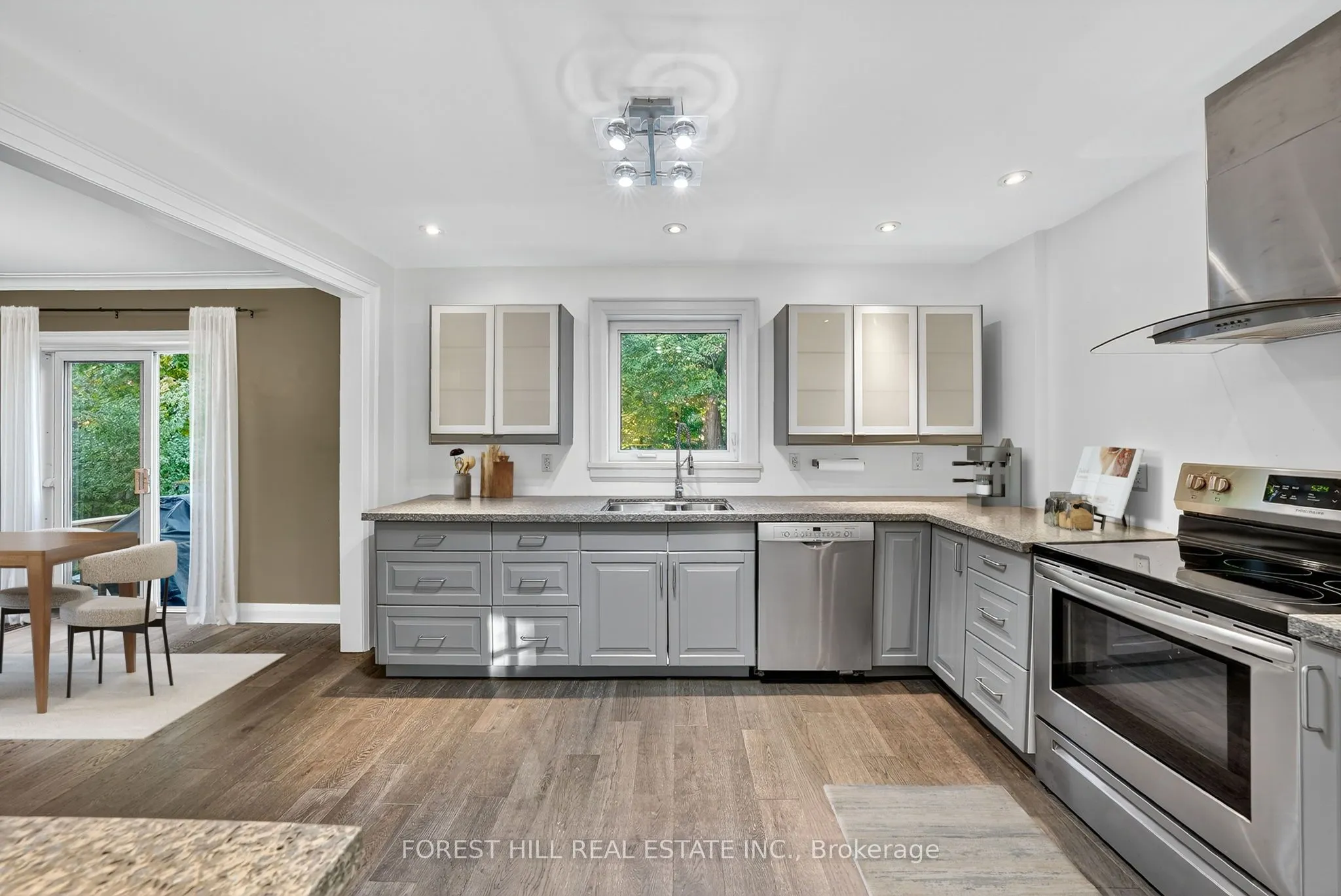 41 Cliffside Drive