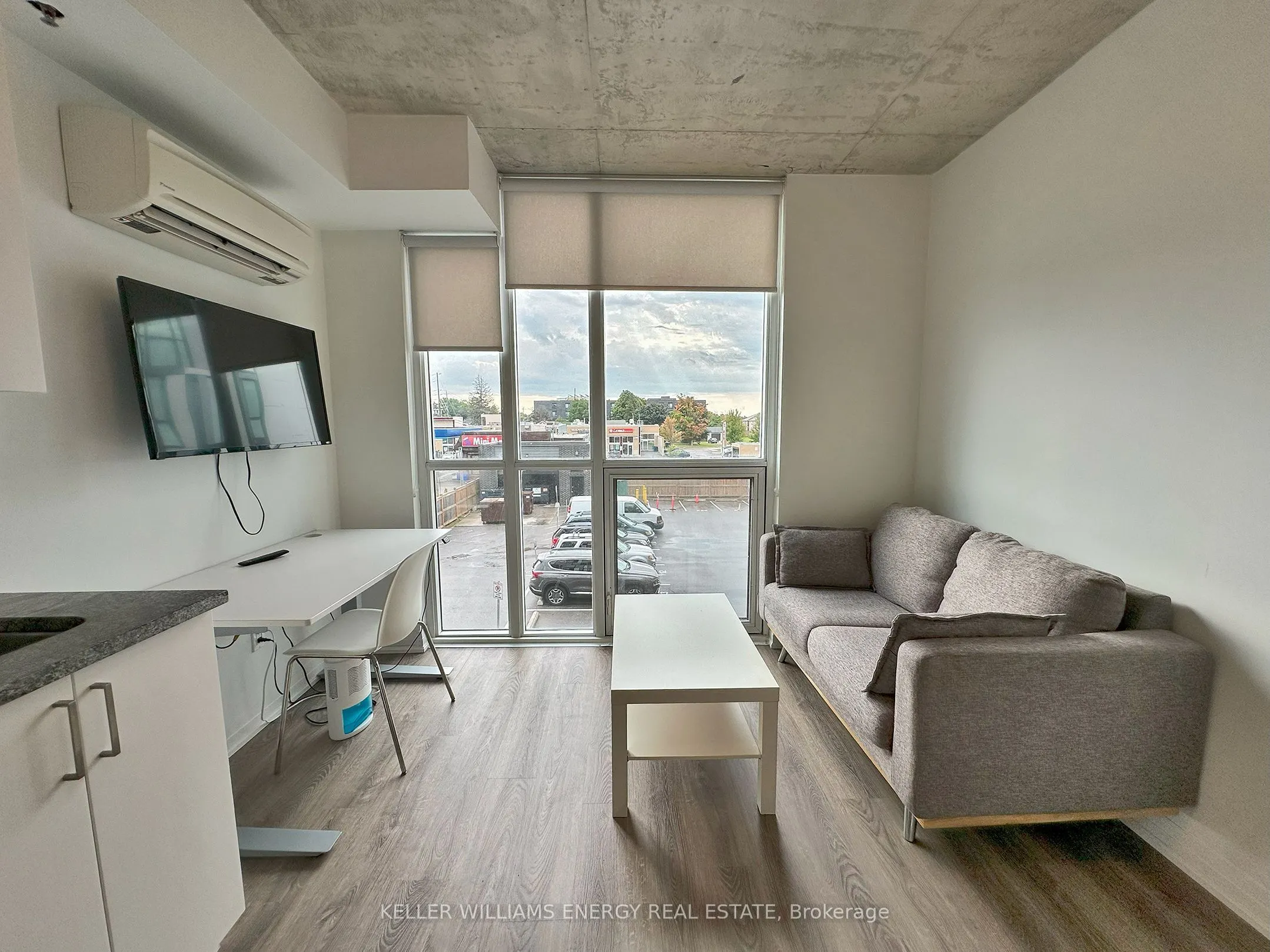 1900 Simcoe Street N, #241