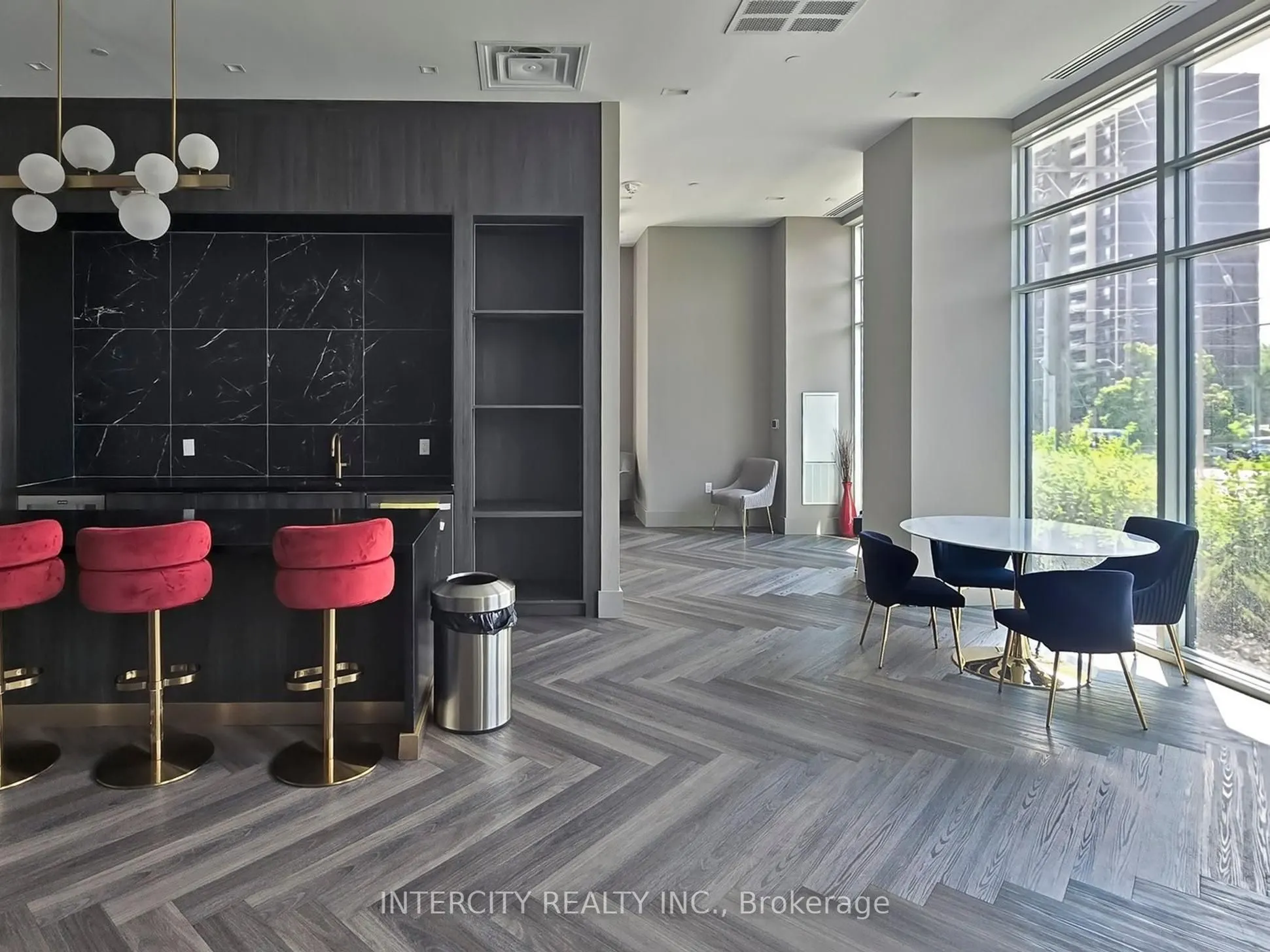 3220 Sheppard Avenue E, #203