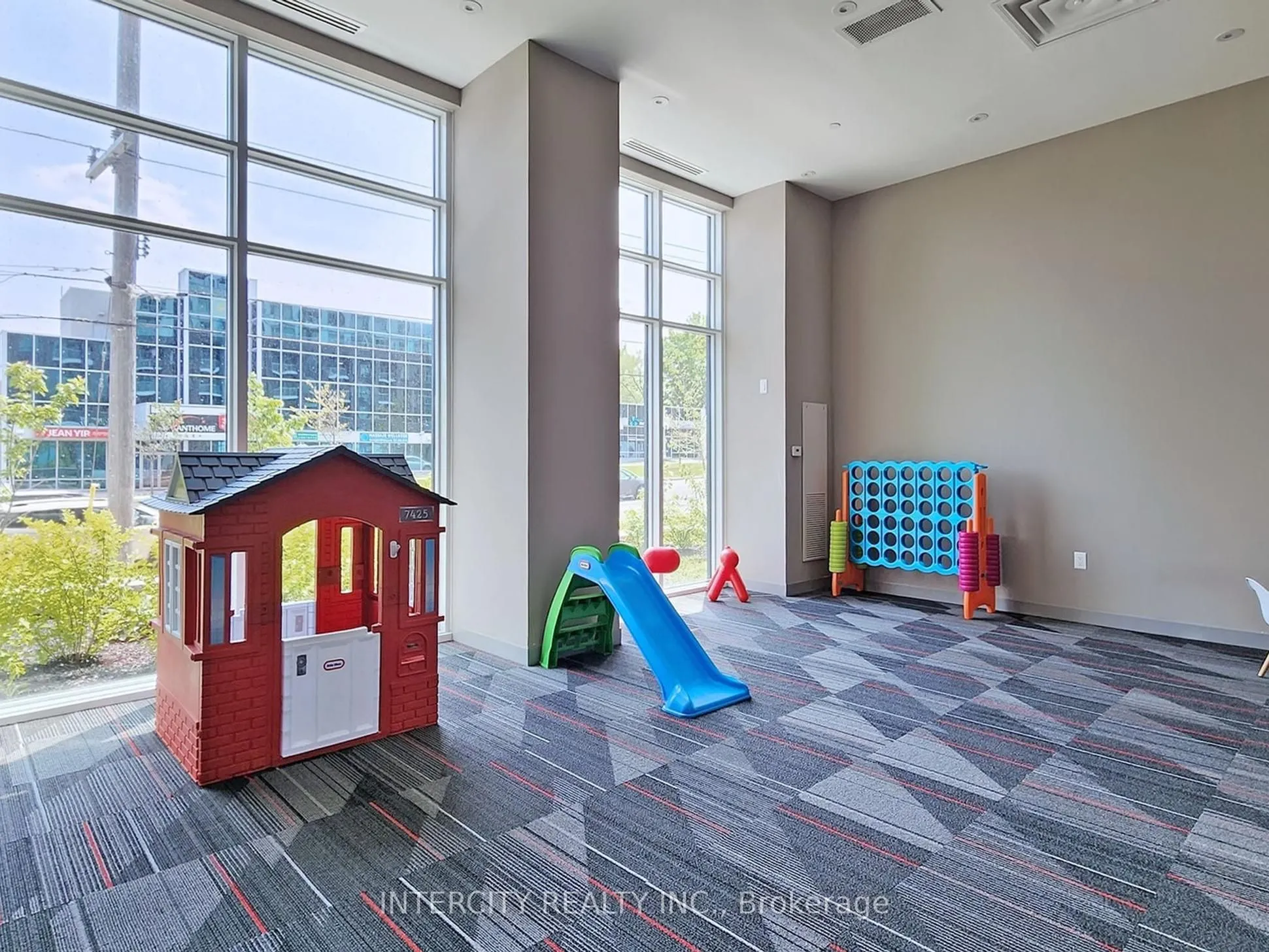 3220 Sheppard Avenue E, #203