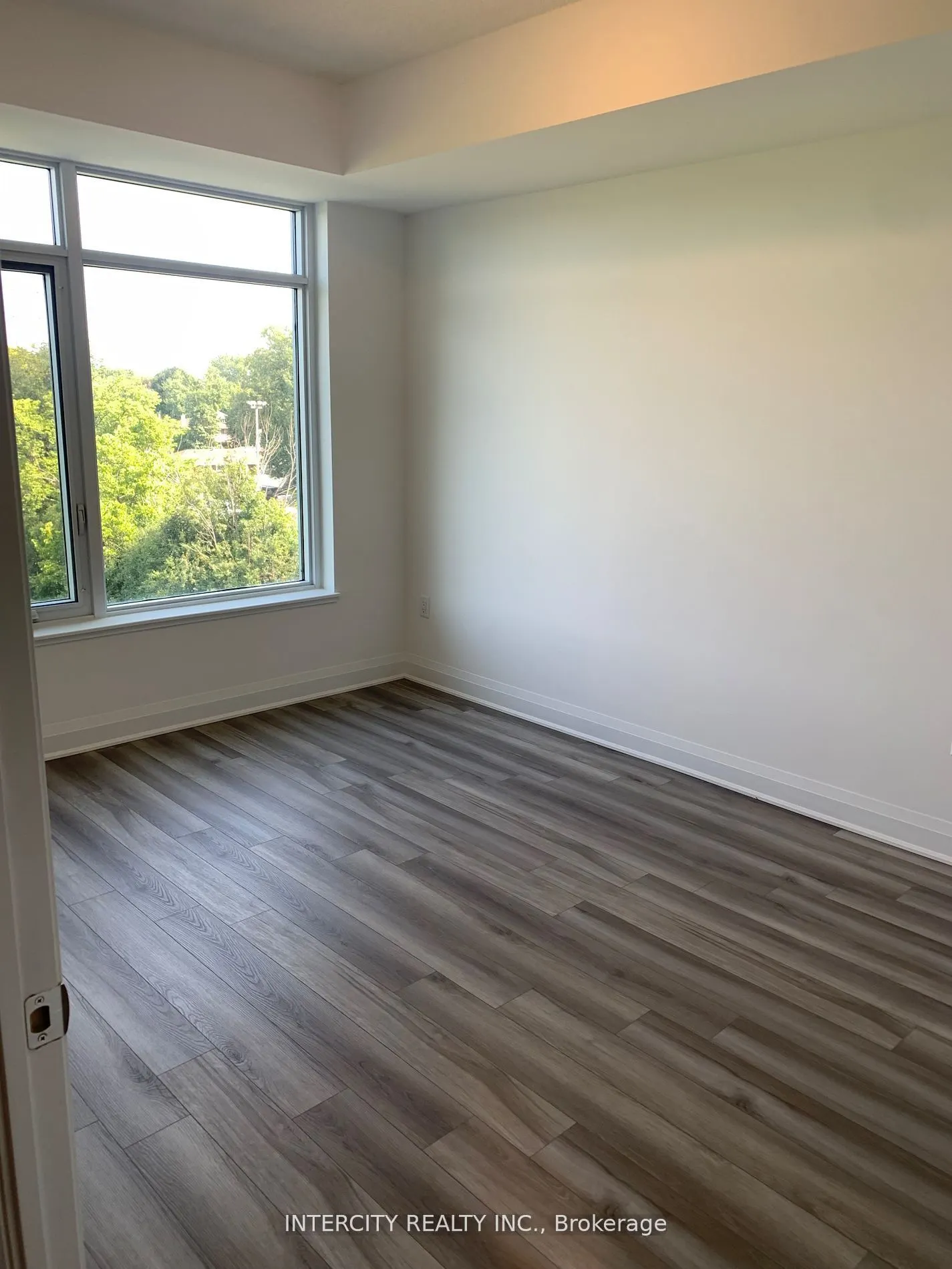 3220 Sheppard Avenue E, #203