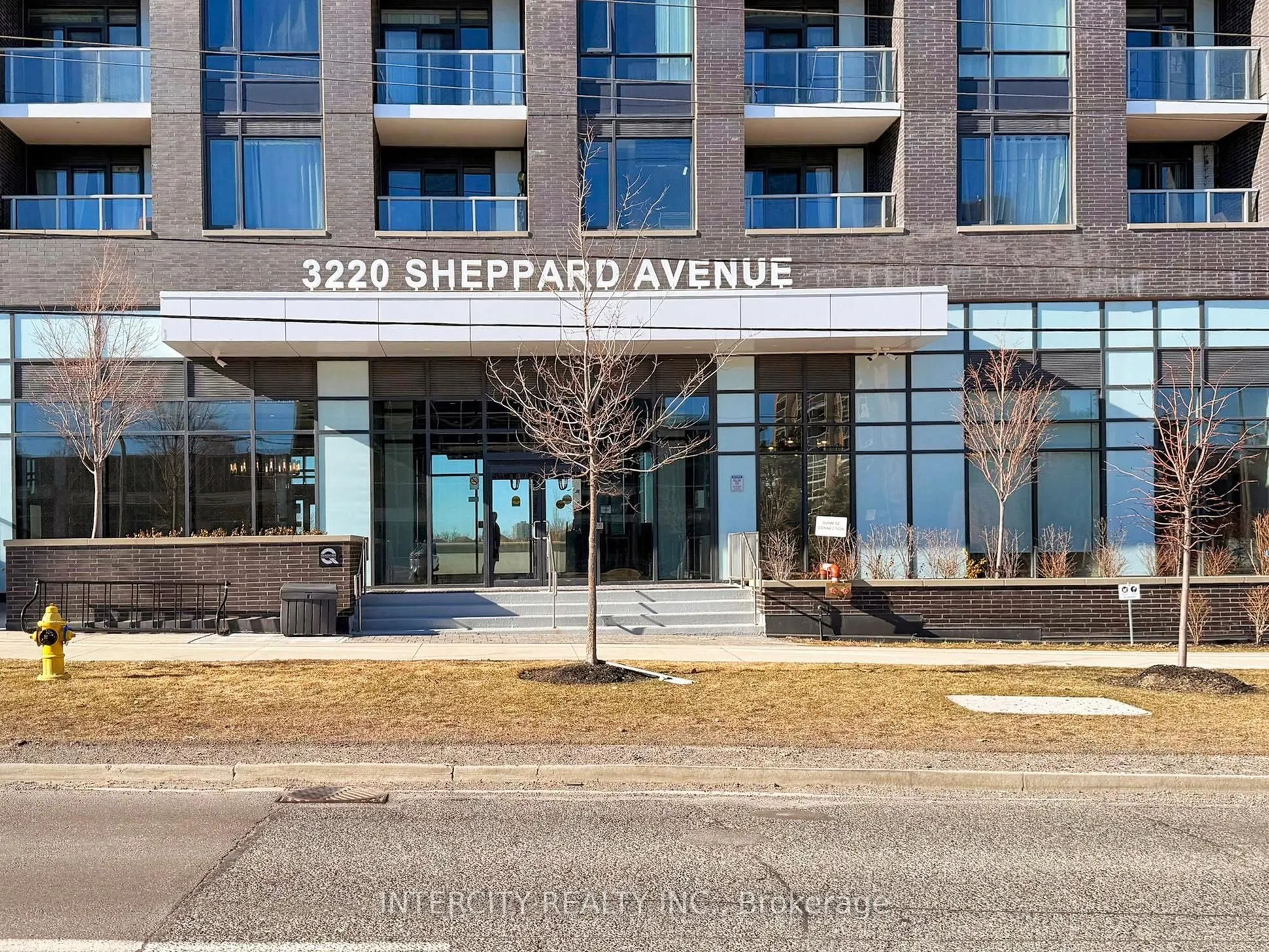 3220 Sheppard Avenue E, #203