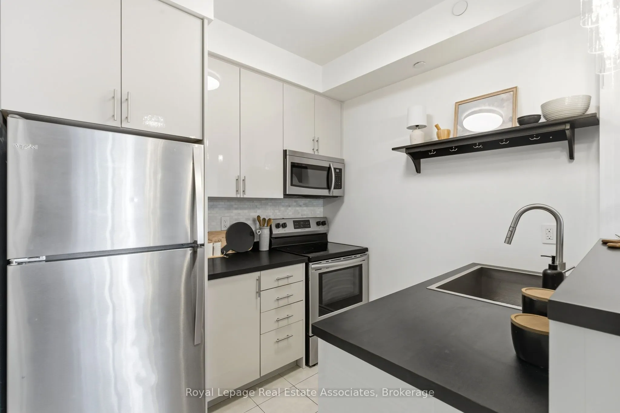 80 Aspen Springs Drive, #208