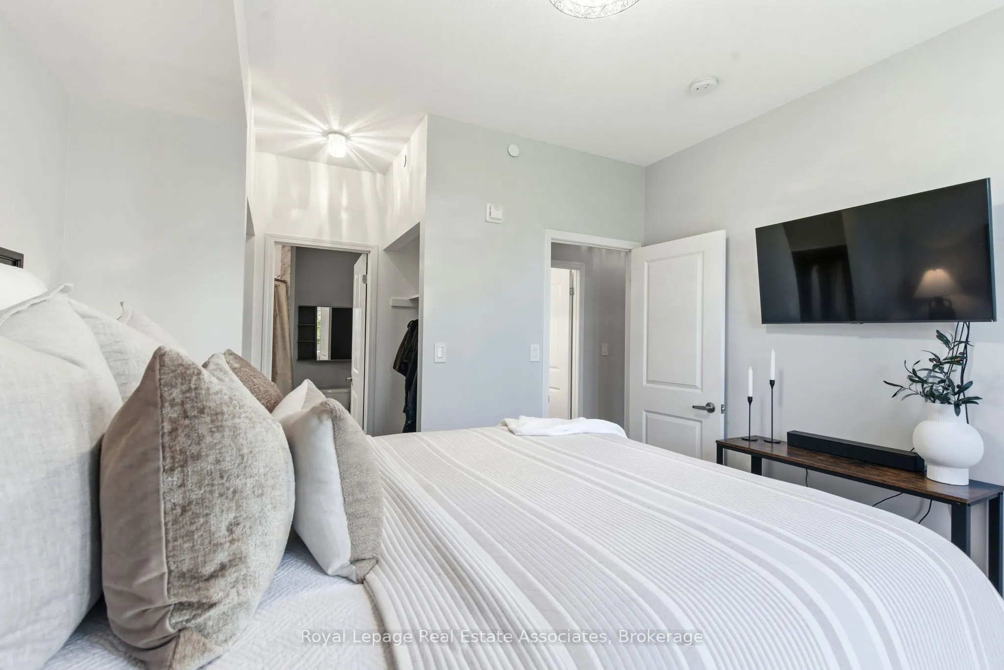 80 Aspen Springs Drive, #208