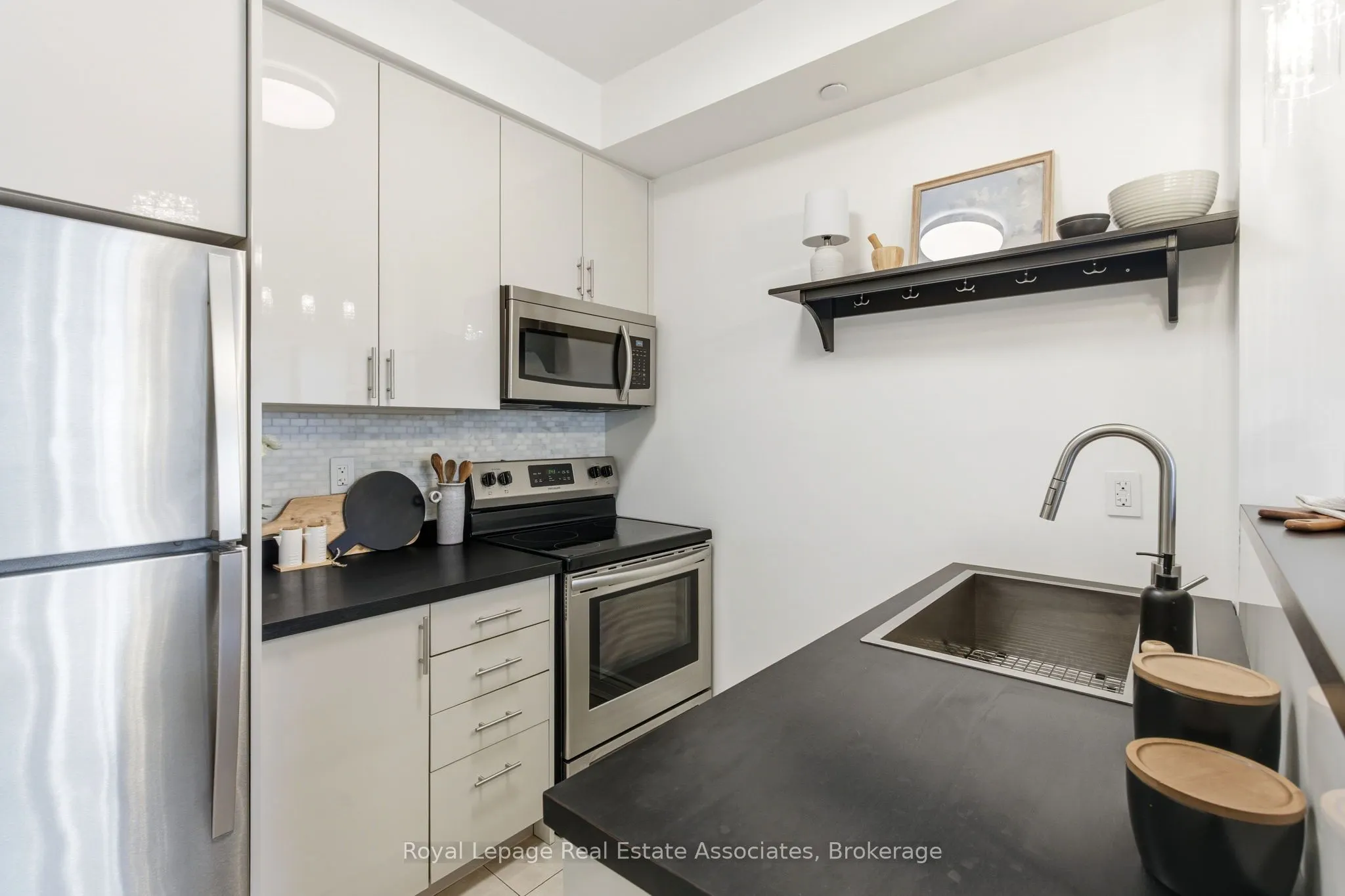 80 Aspen Springs Drive, #208
