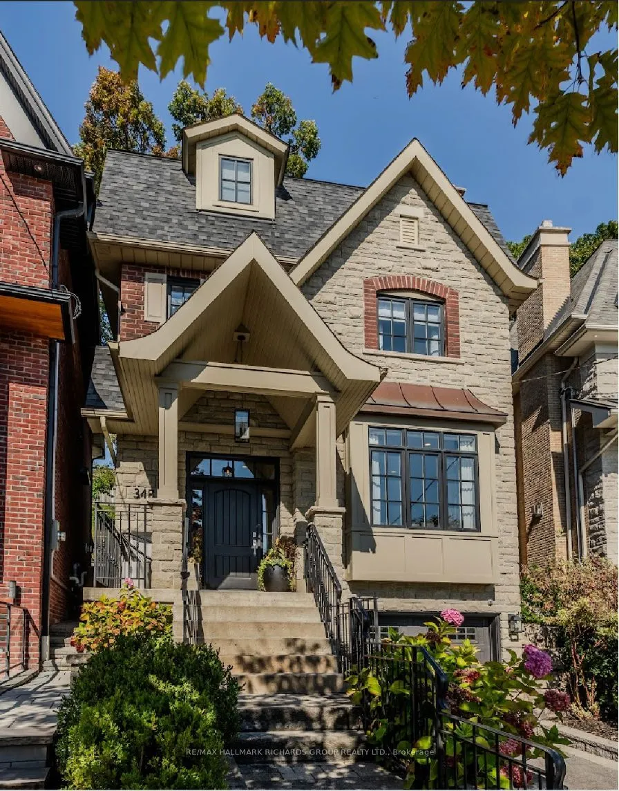 34B Long Crescent