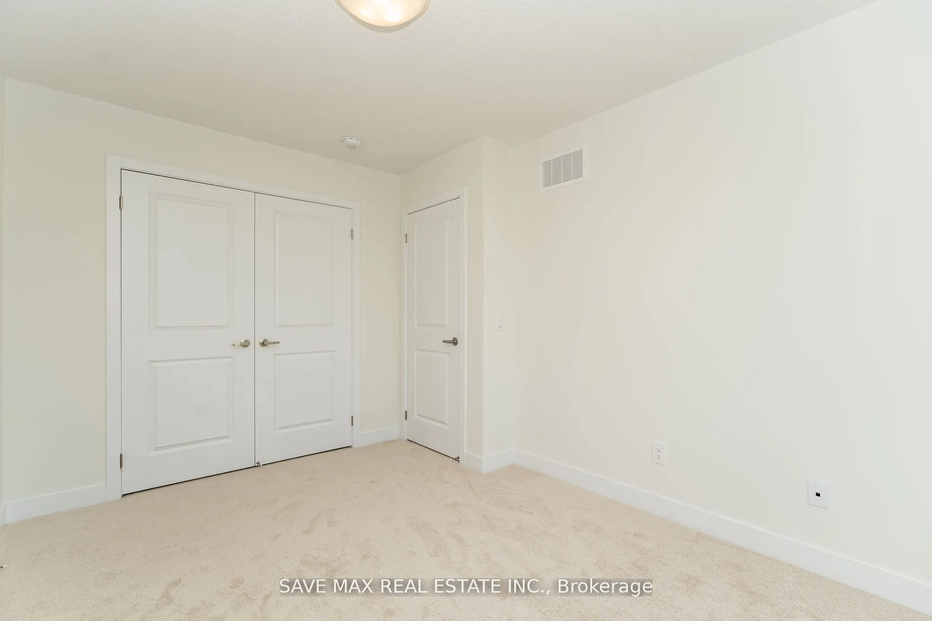 1082 Thompson Drive