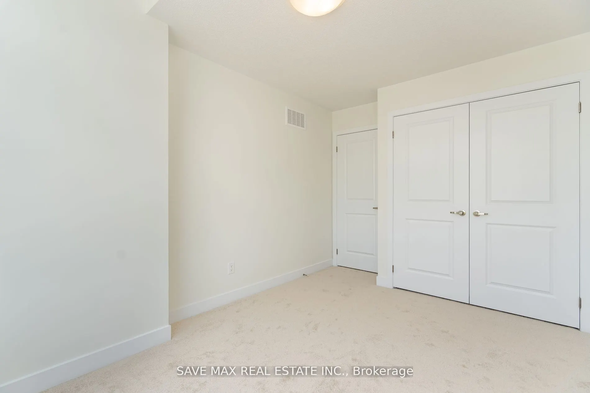 1082 Thompson Drive