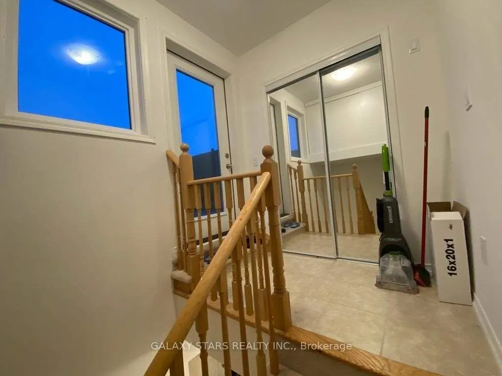 8835 Sheppard Avenue, #313
