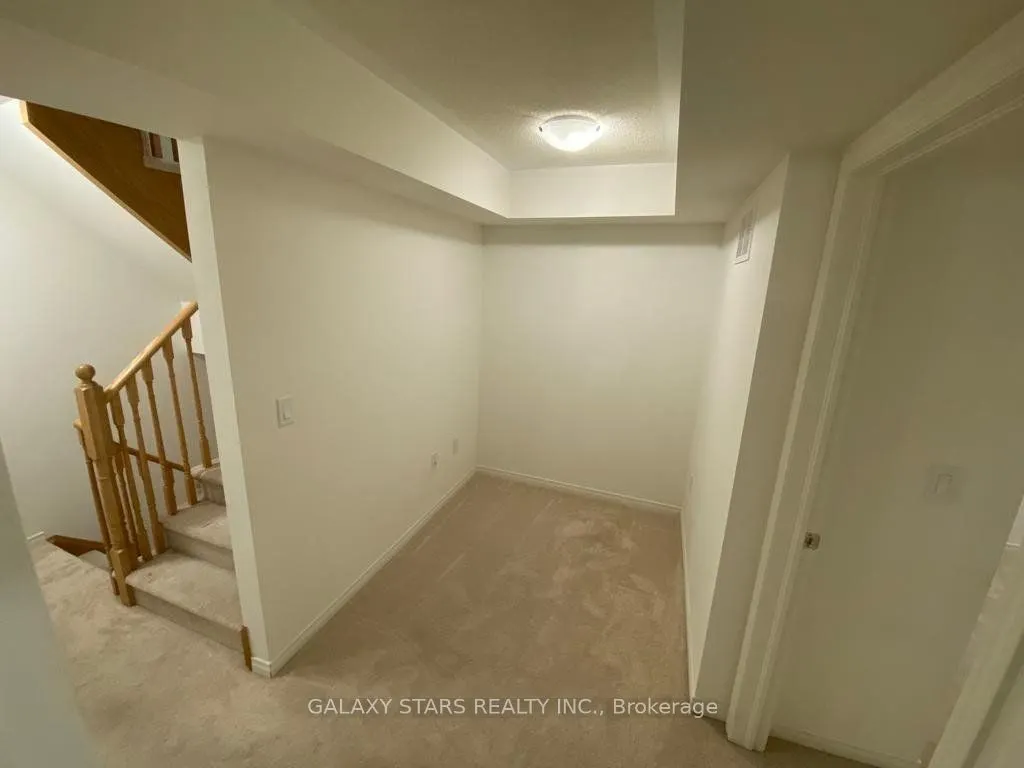 8835 Sheppard Avenue, #313
