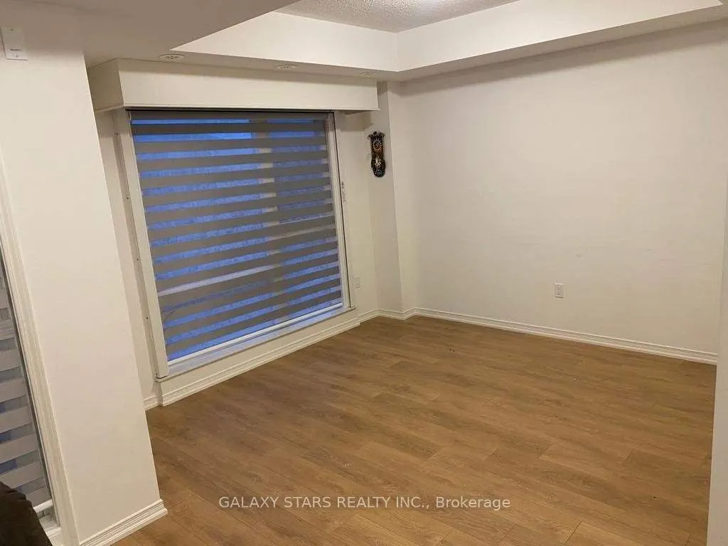 8835 Sheppard Avenue, #313