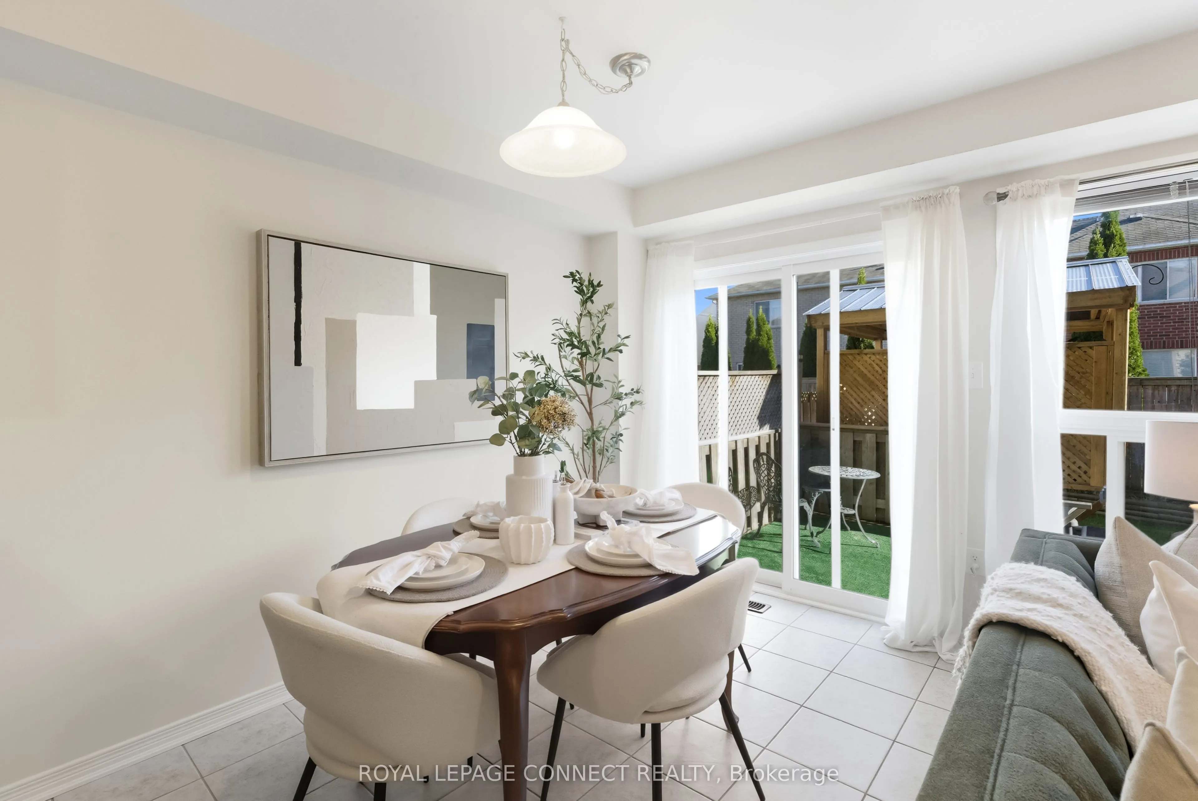 1640 Grandview Street N, #18