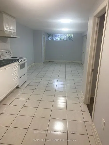 35 Pachino Boulevard