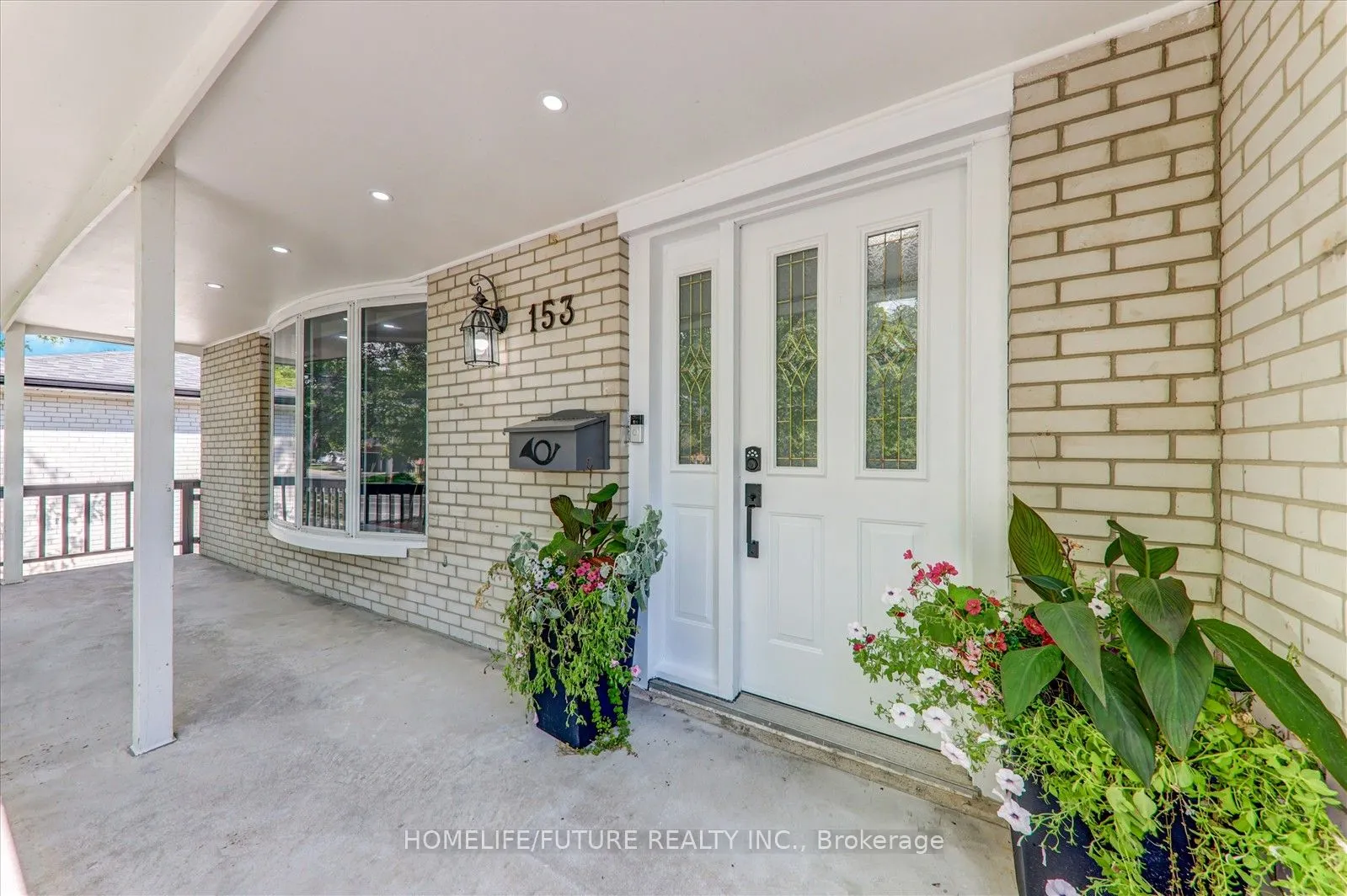 153 Centennial Road