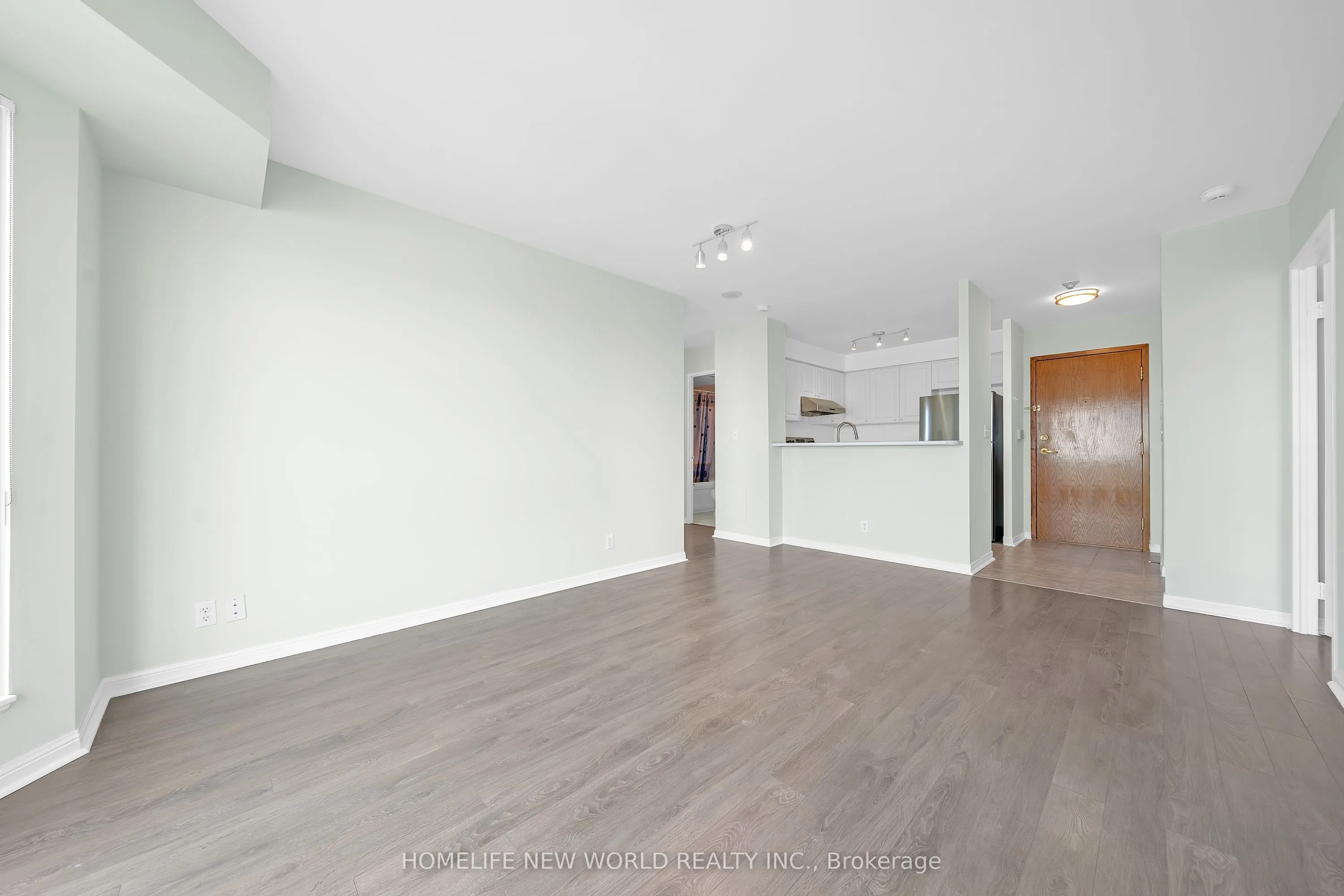 11 Lee Centre Drive, #2510