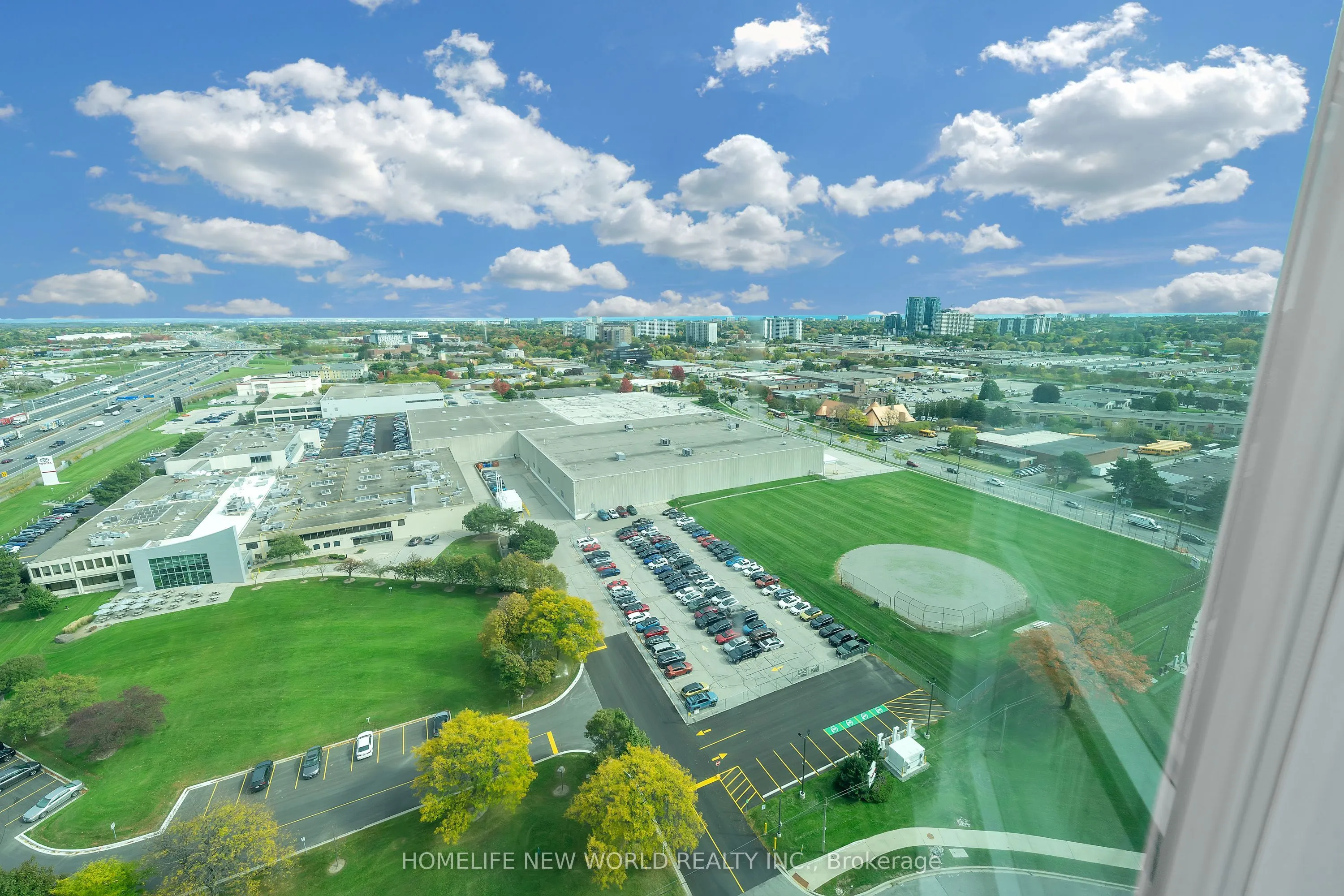 11 Lee Centre Drive, #2510