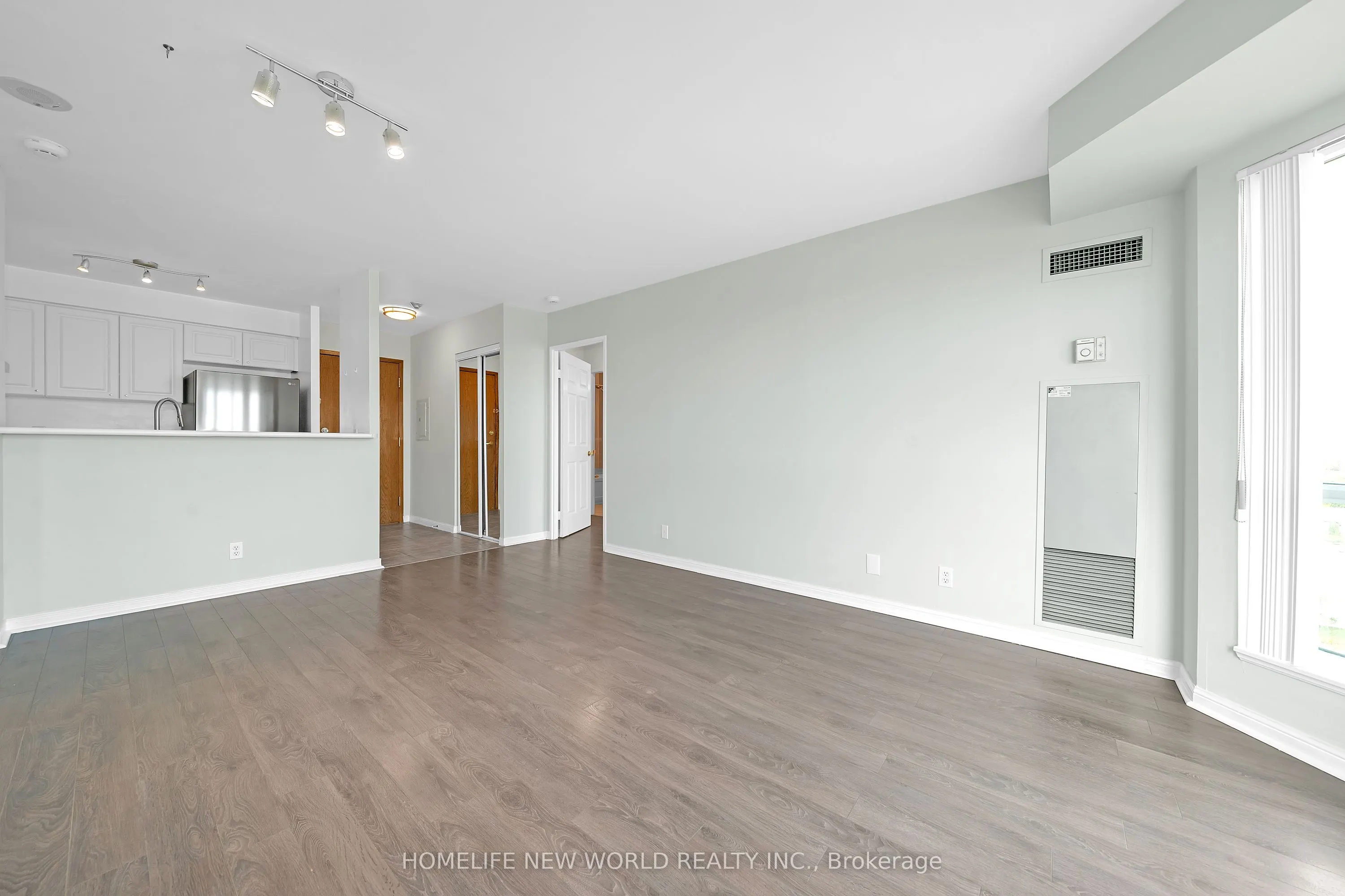 11 Lee Centre Drive, #2510