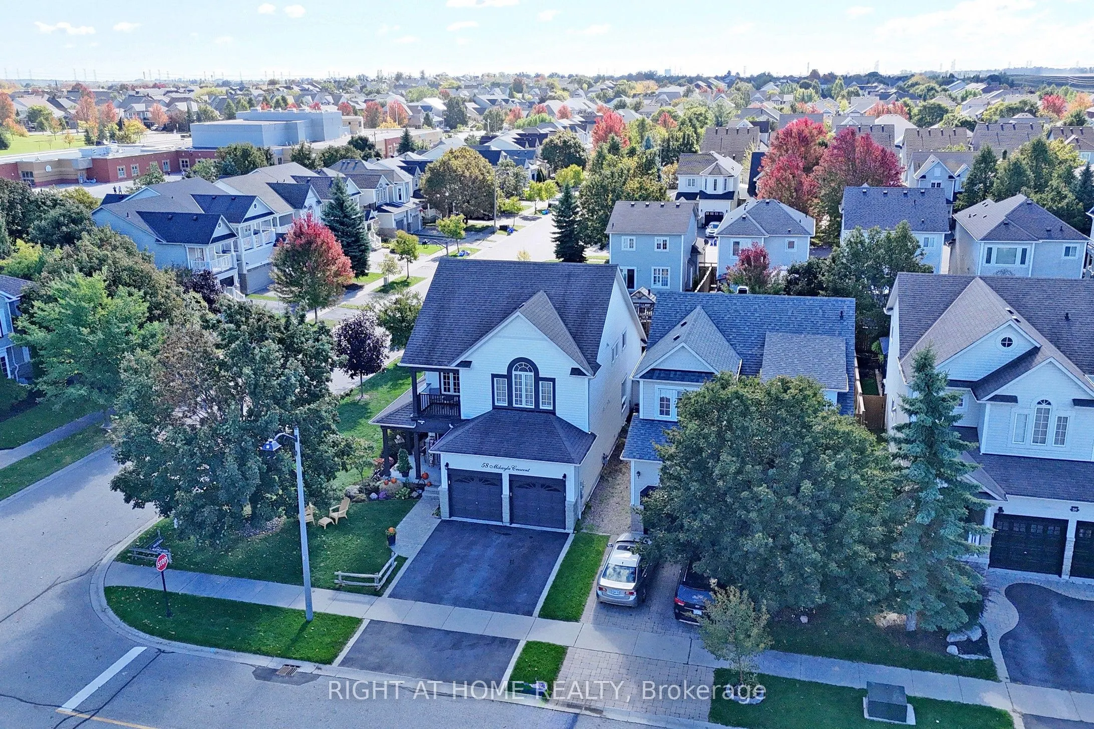 58 Mikayla Crescent