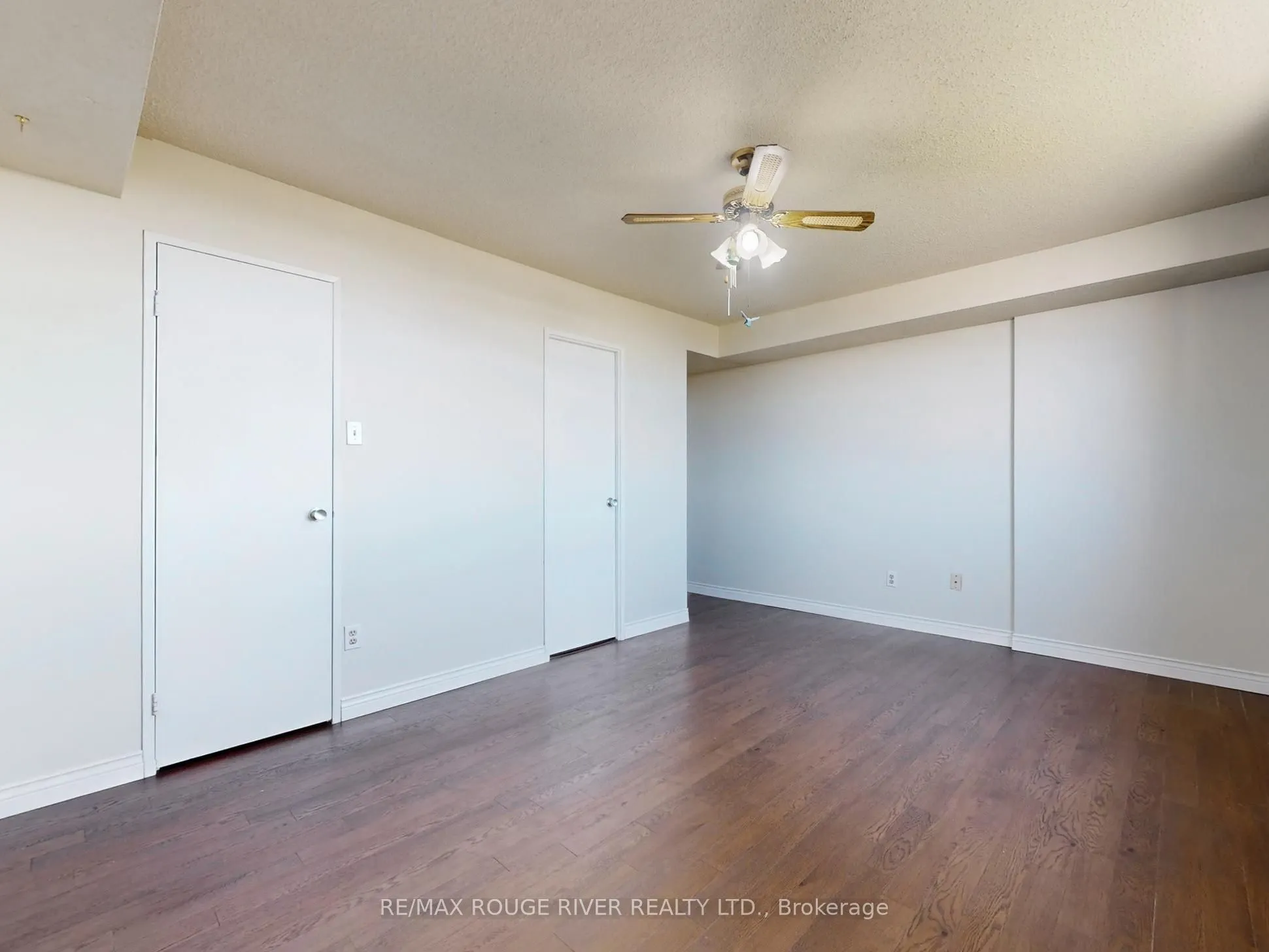 44 Falby Court, #902