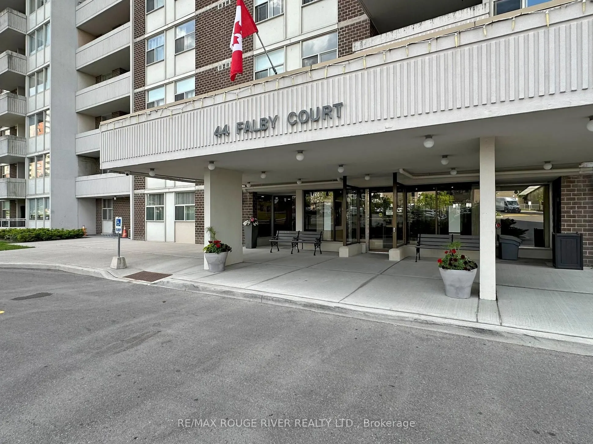 44 Falby Court, #902