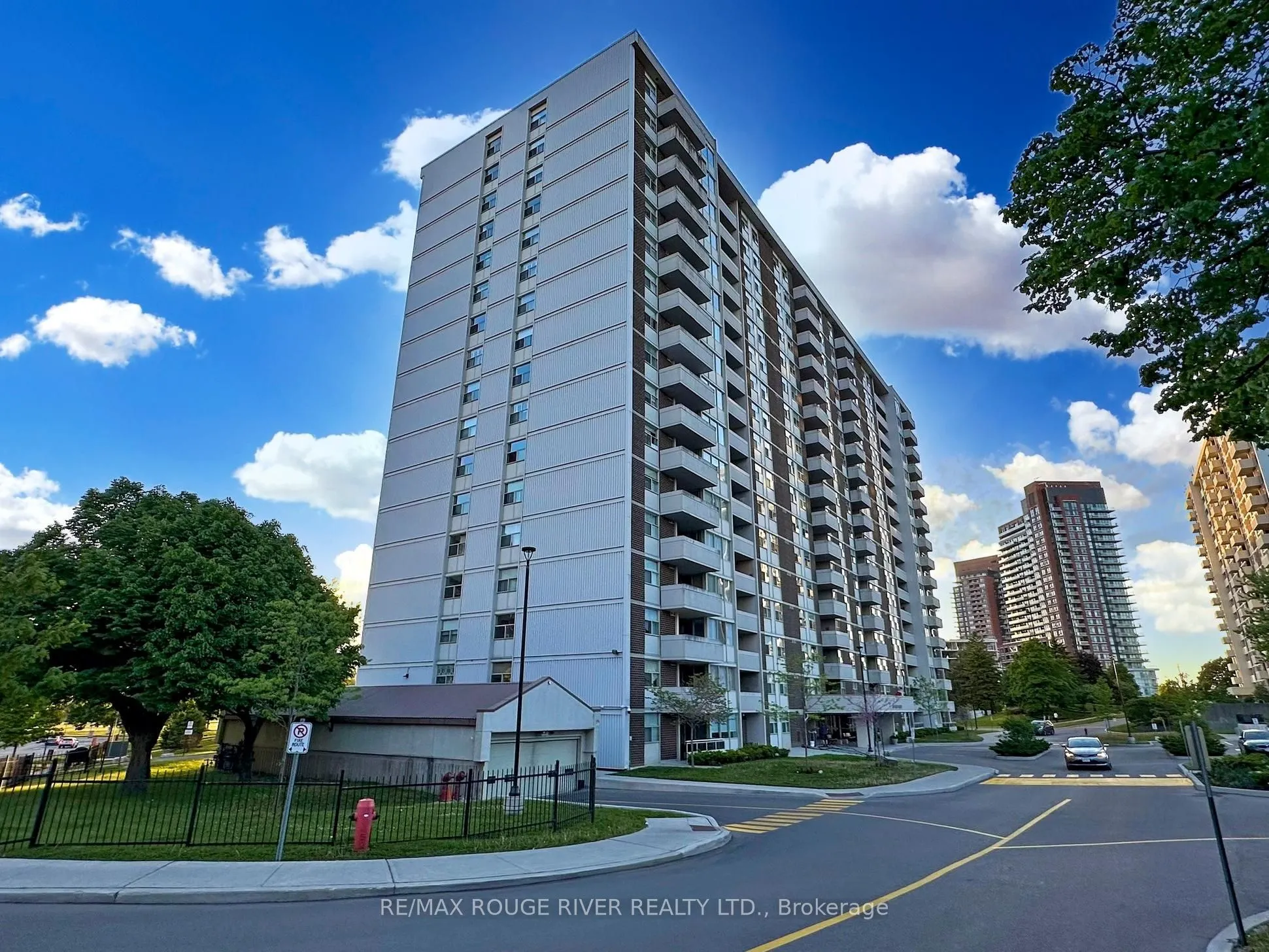 44 Falby Court, #902
