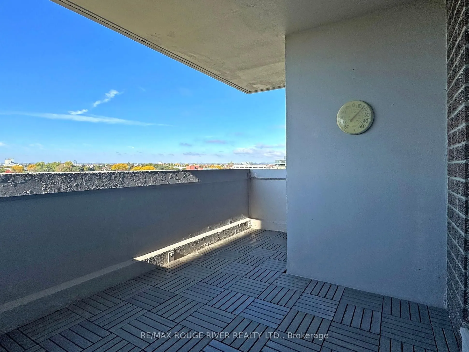 44 Falby Court, #902