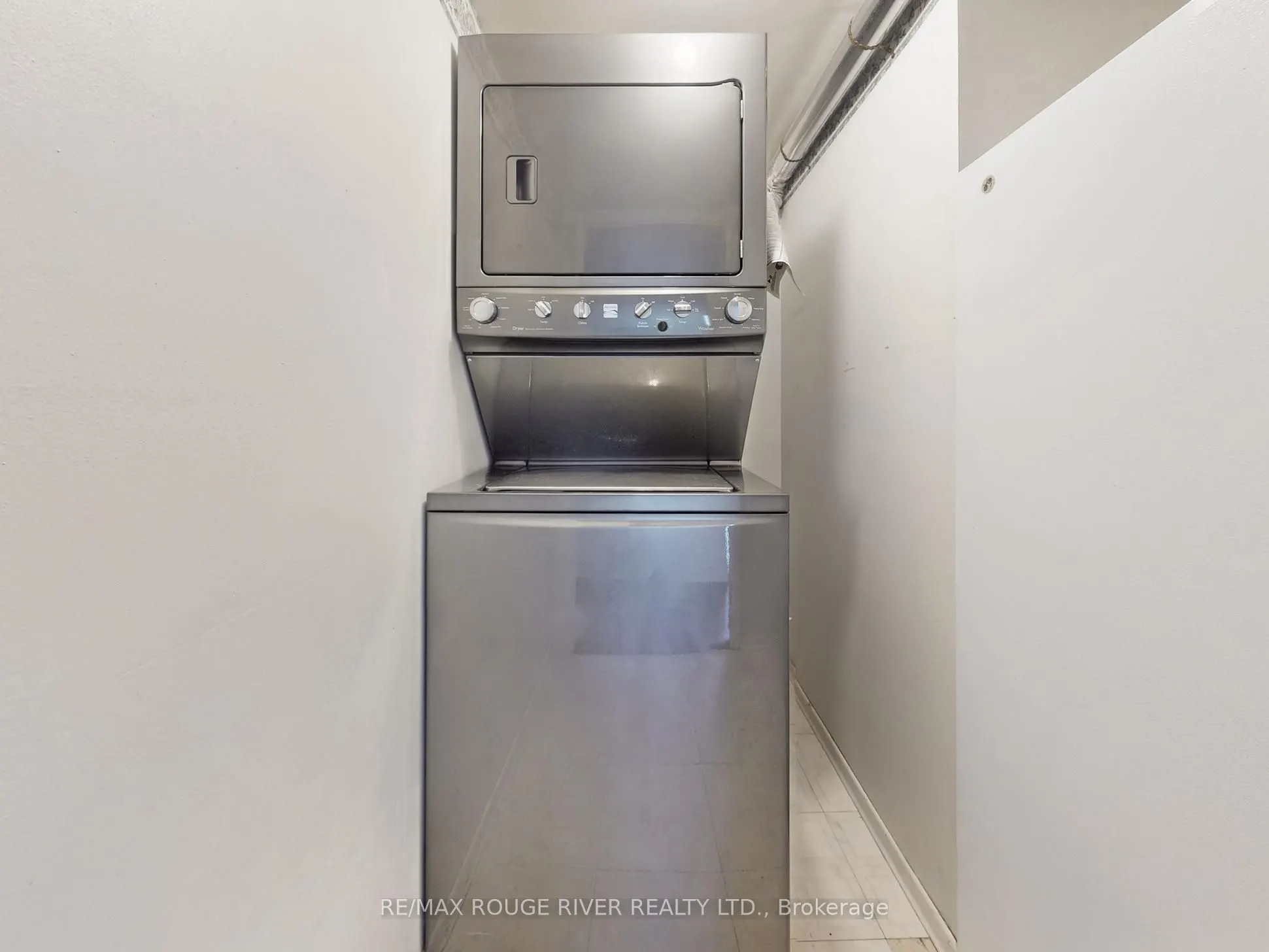 44 Falby Court, #902