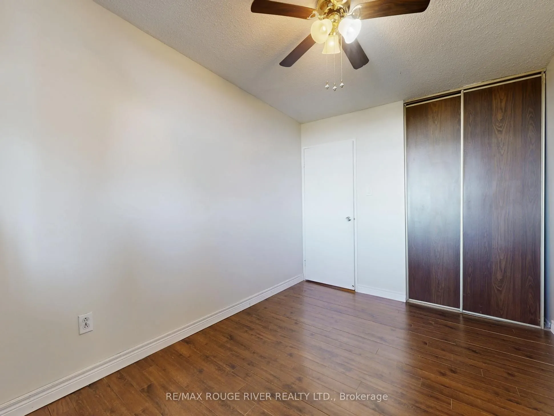 44 Falby Court, #902