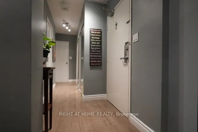5 Massey Square, #411
