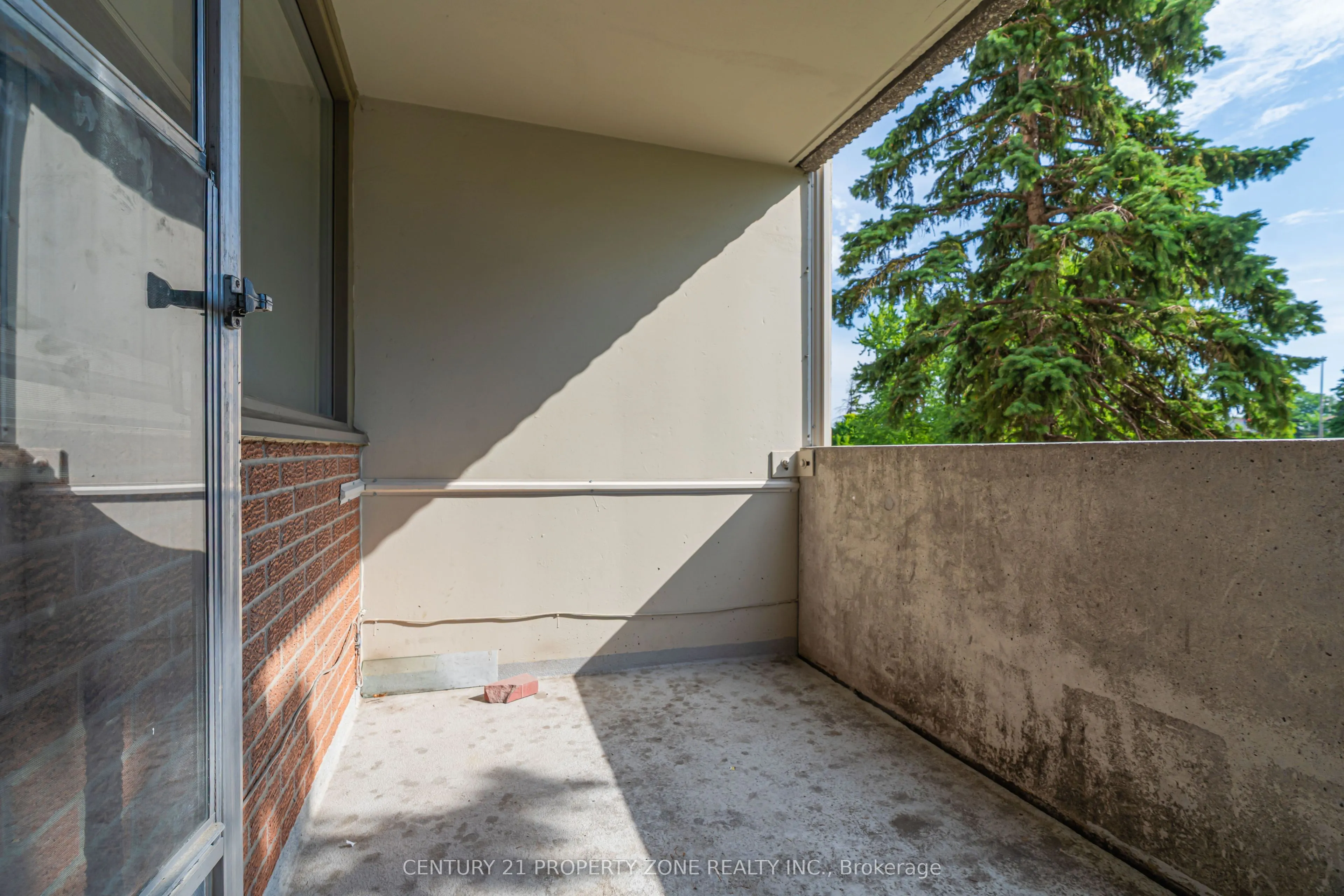 45 Silver Springs Boulevard, #209