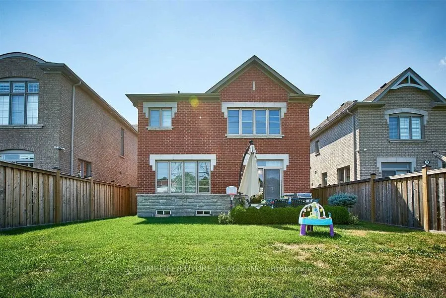 152 Braebrook Drive