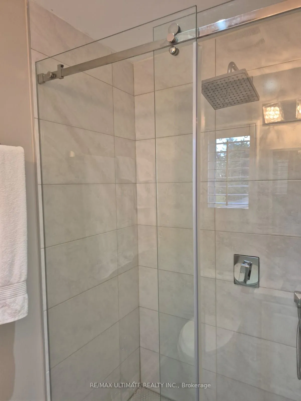 369 Lawson Road, #Room 2