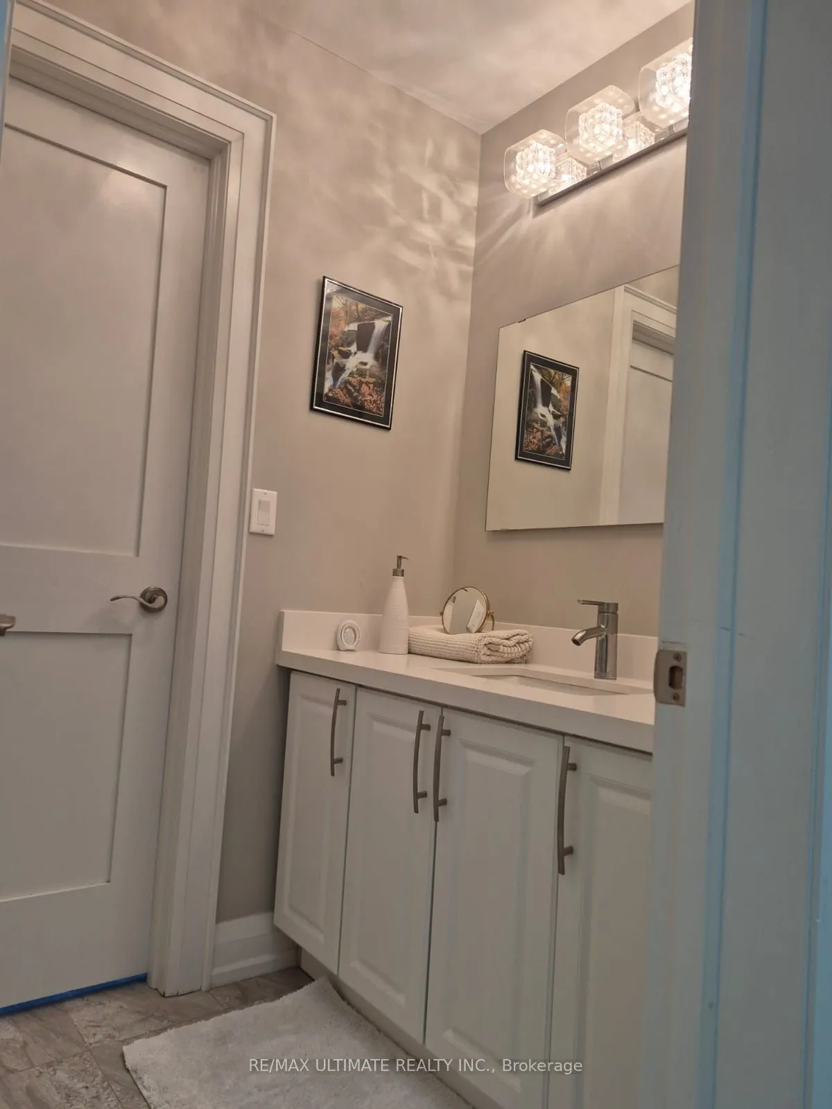 369 Lawson Road, #Room 1