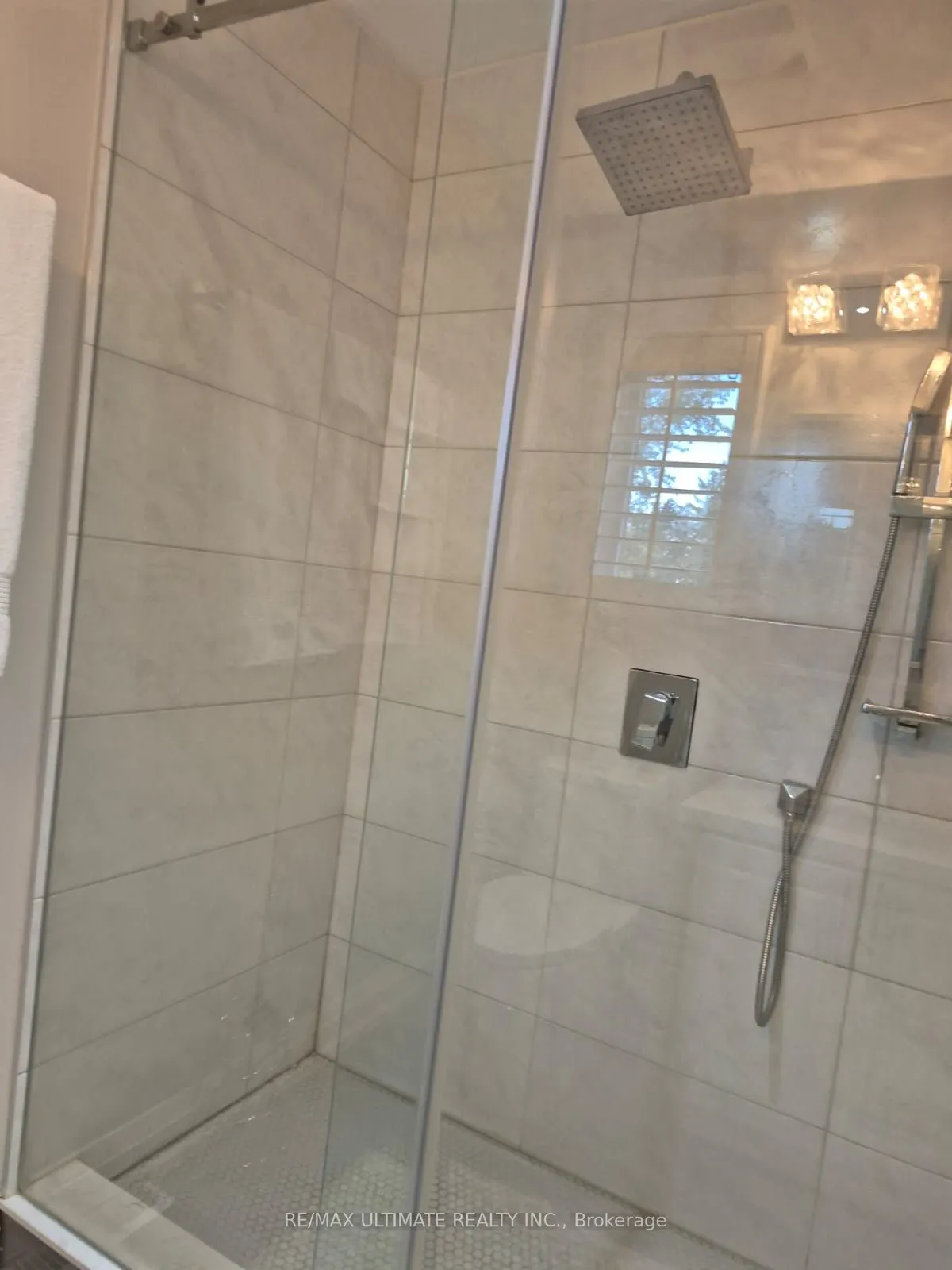 369 Lawson Road, #Room 1