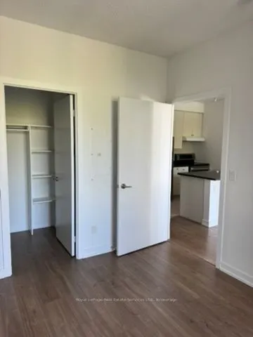 8 Trent Avenue, #213