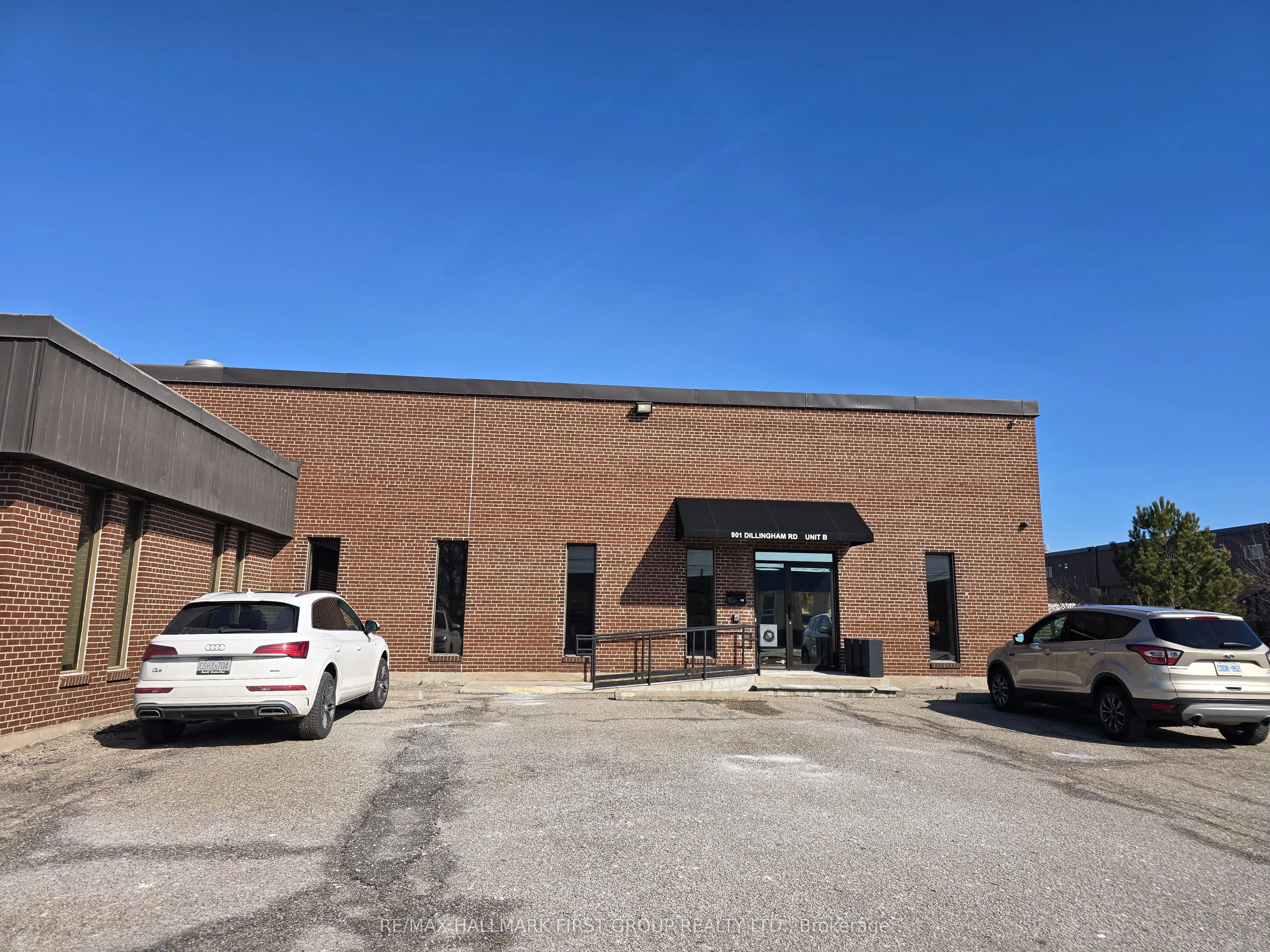901 Dillingham Road, #B