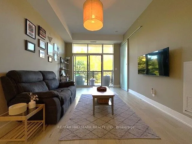 66 Kippendavie Avenue, #313