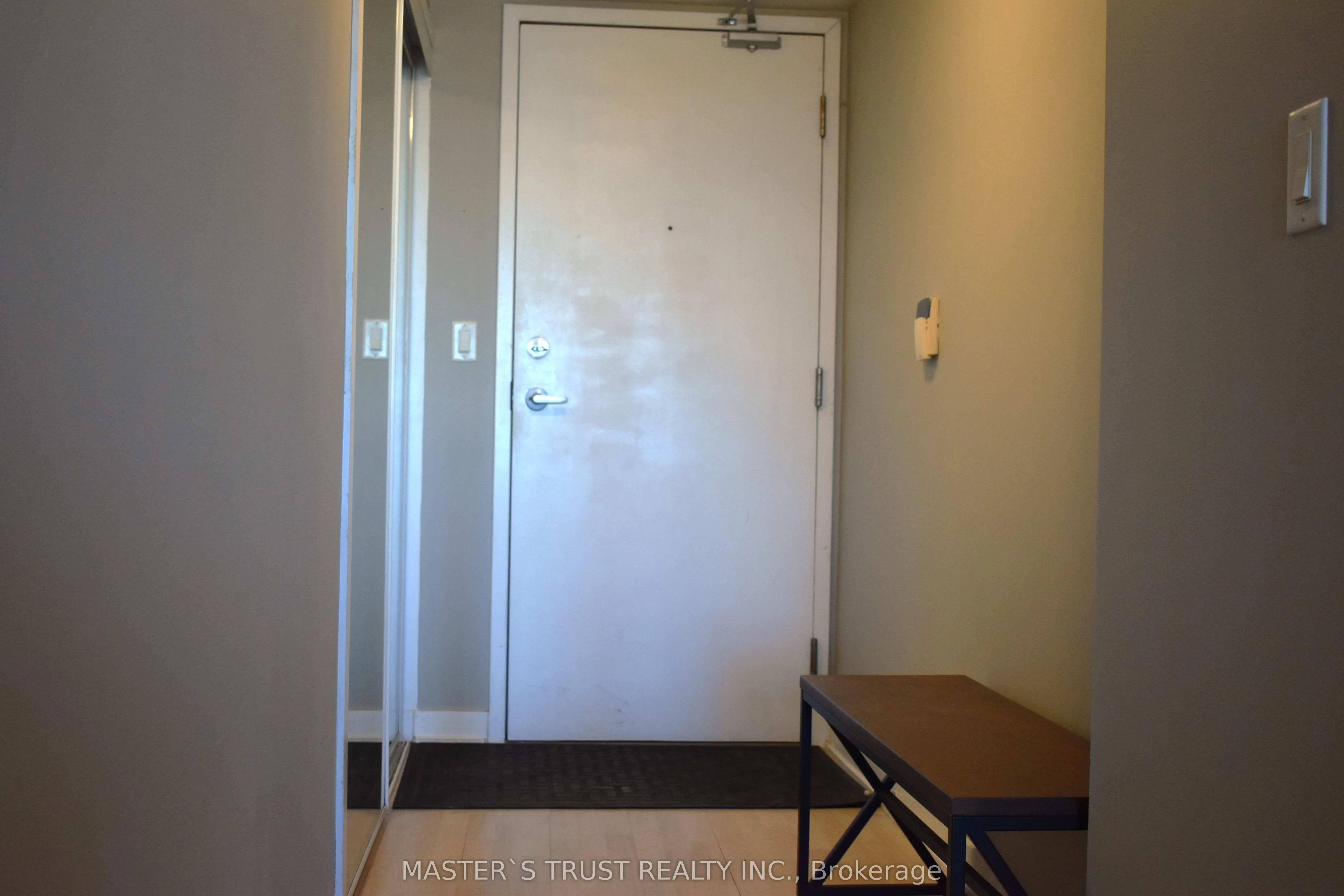 36 Lee Centre Drive, #702